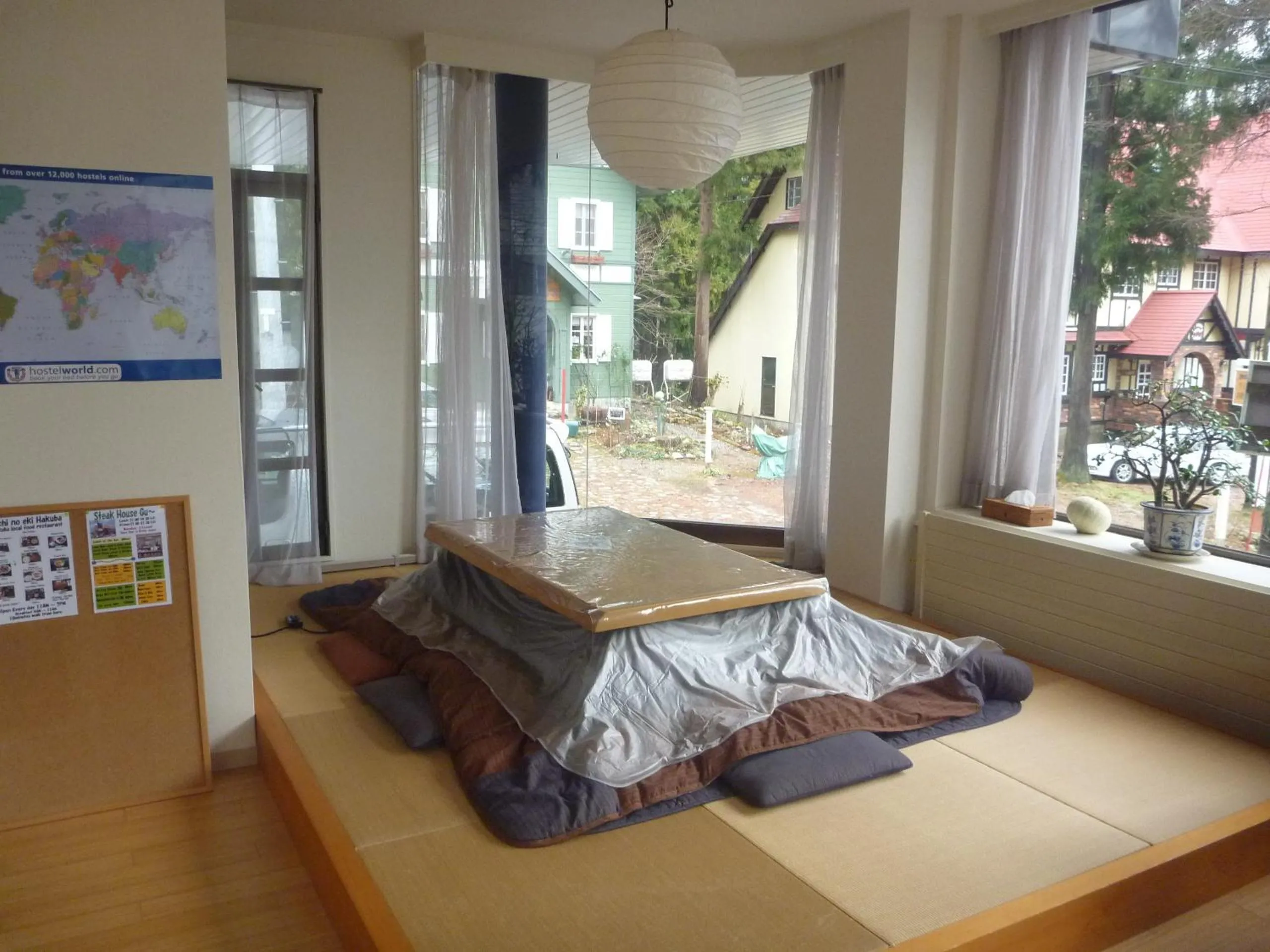 Day, Bed in K's House Hakuba Alps - Travelers Hostel