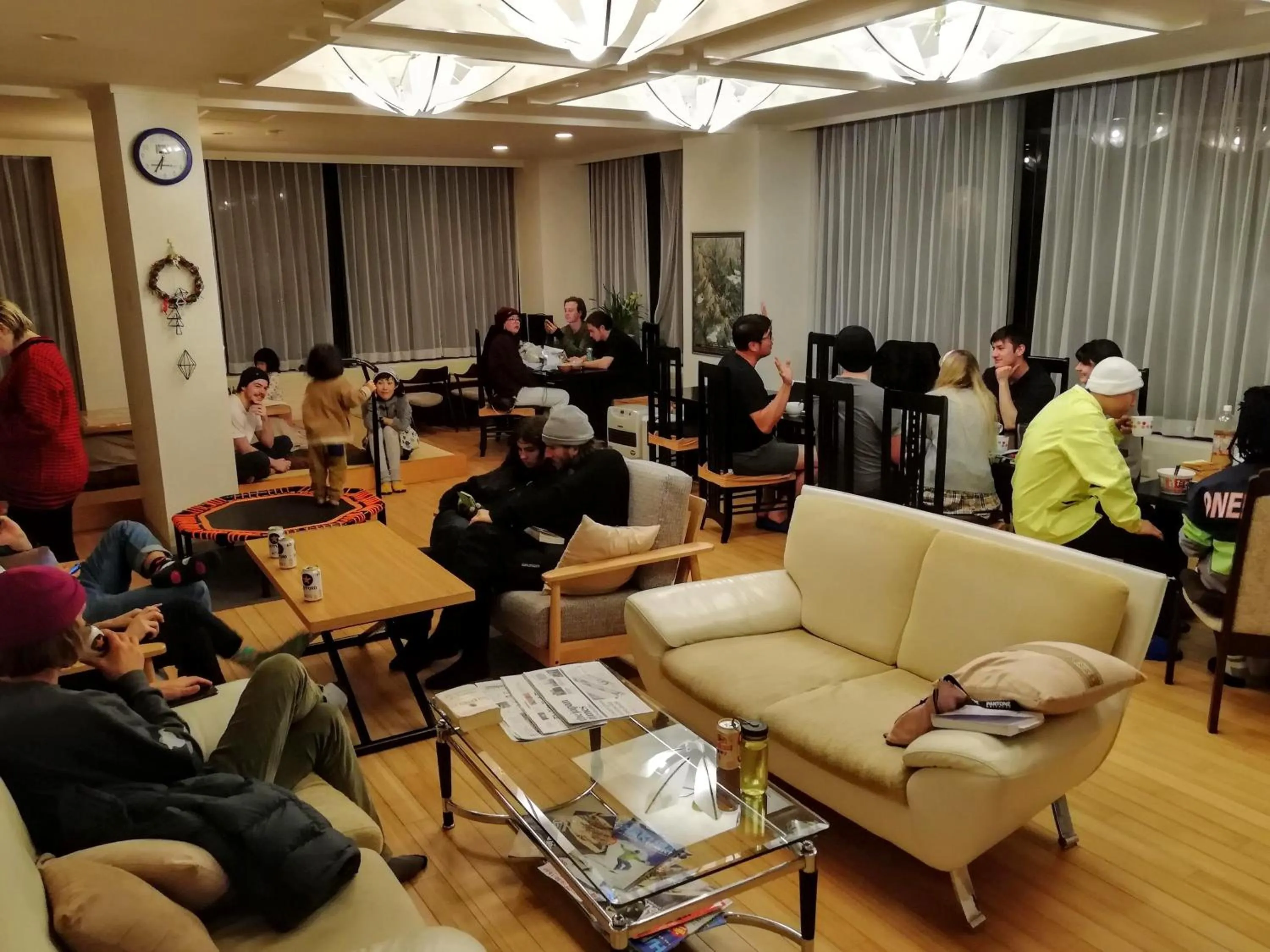 Lounge or bar in K's House Hakuba Alps - Travelers Hostel