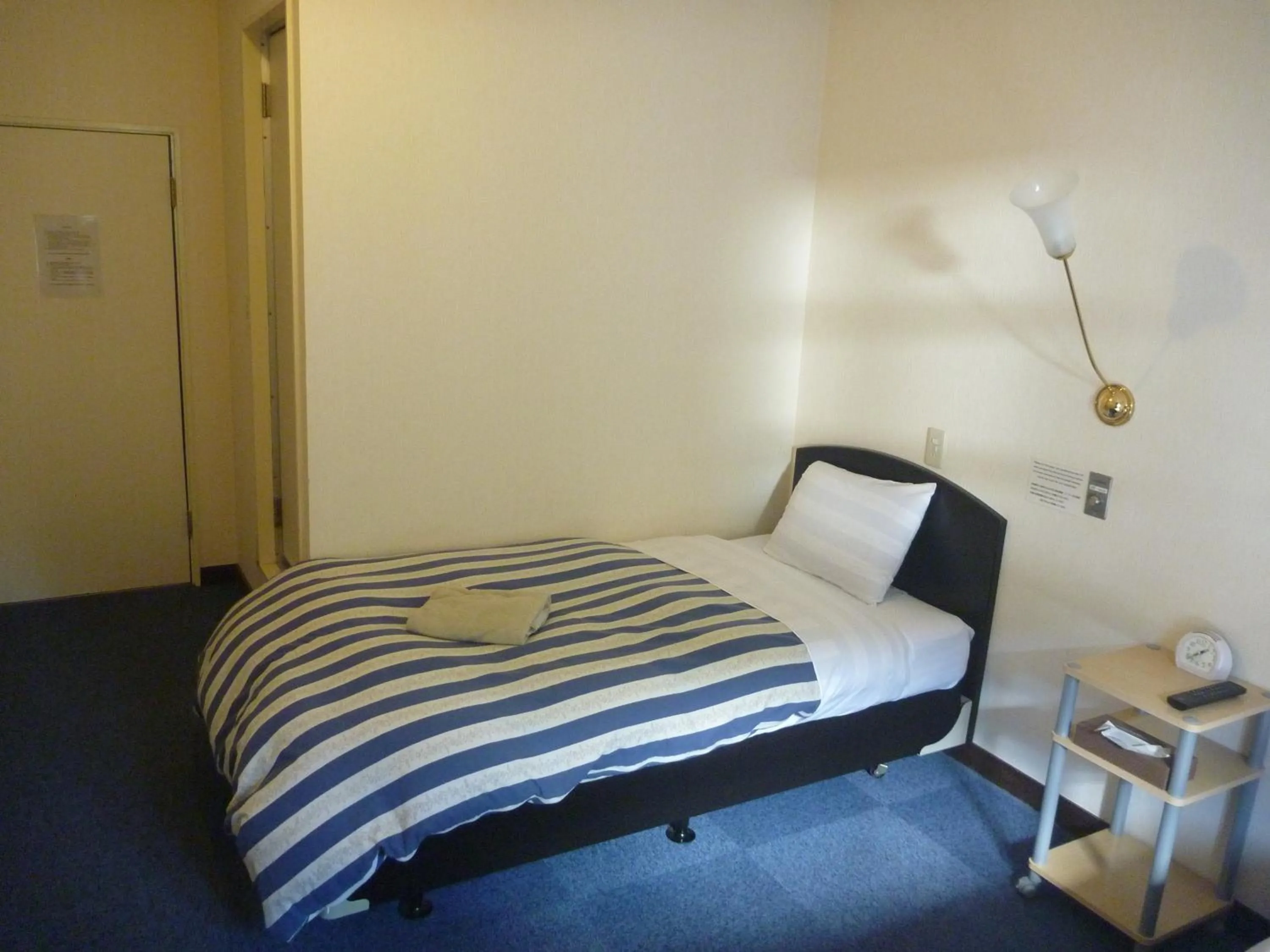 Photo of the whole room, Bed in K's House Hakuba Alps - Travelers Hostel