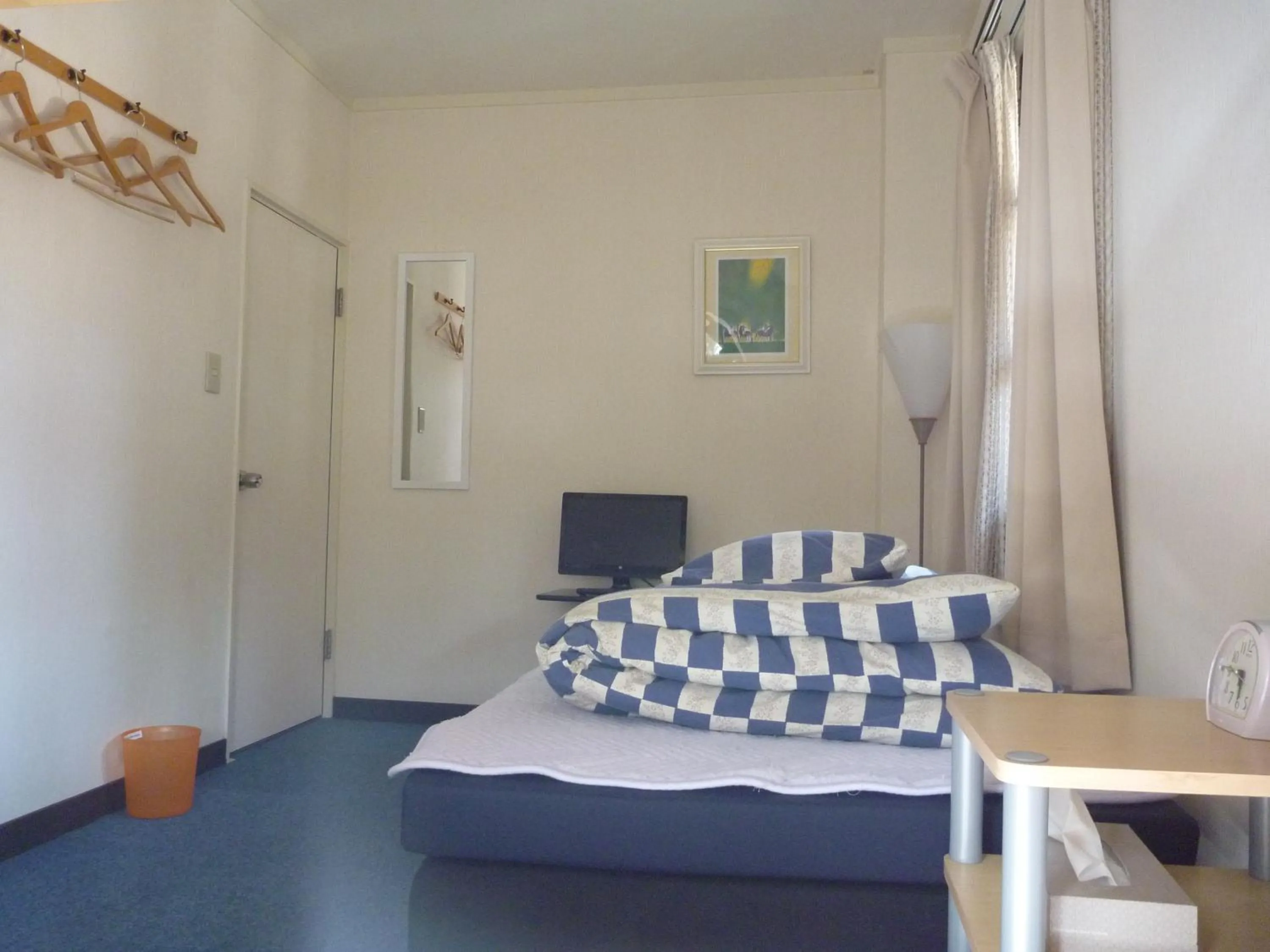 Photo of the whole room, Bed in K's House Hakuba Alps - Travelers Hostel