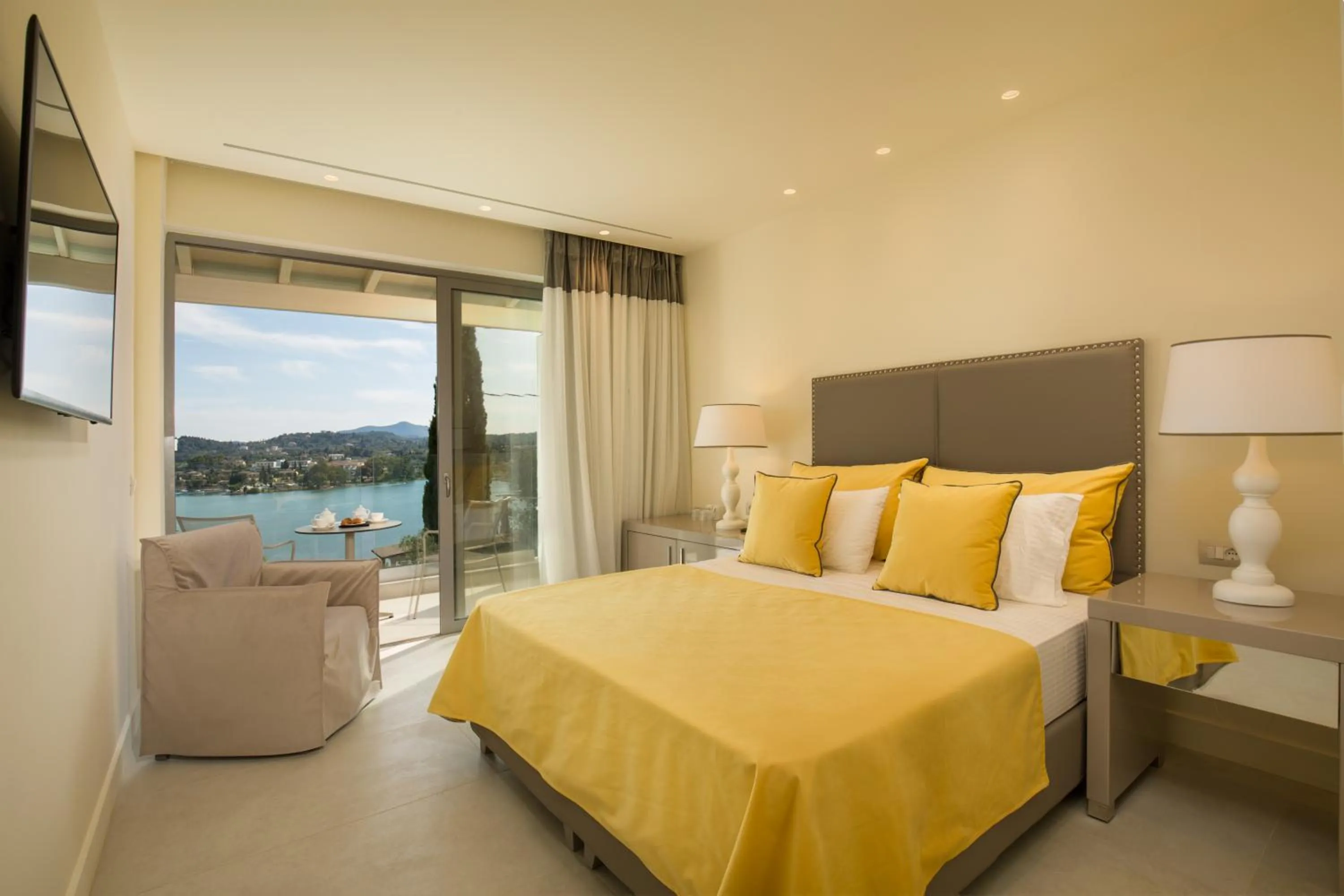 Bed in Rodostamo Hotel & Spa- Adults Friendly