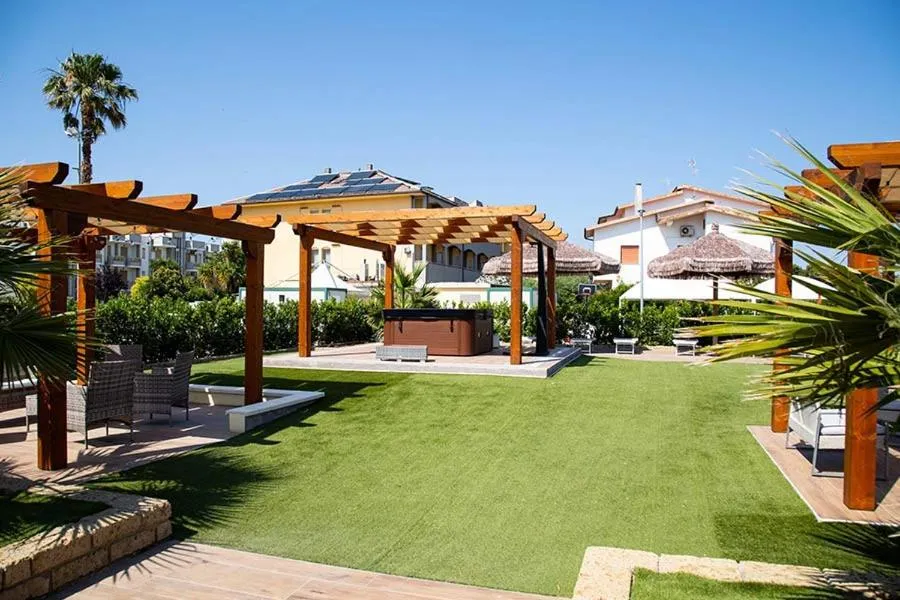 Day in Hotel Acquario