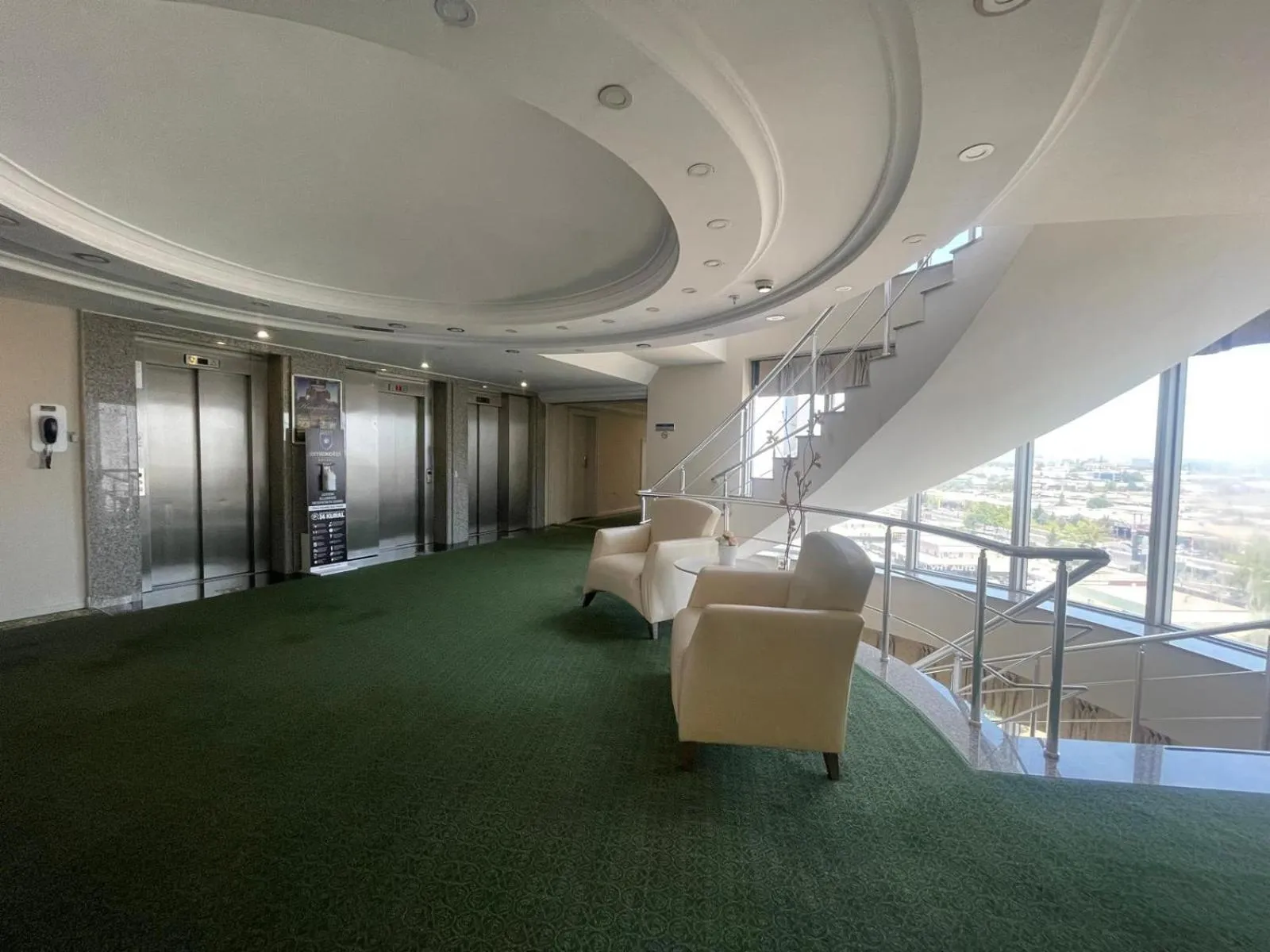 elevator in EmexOtel Kocaeli