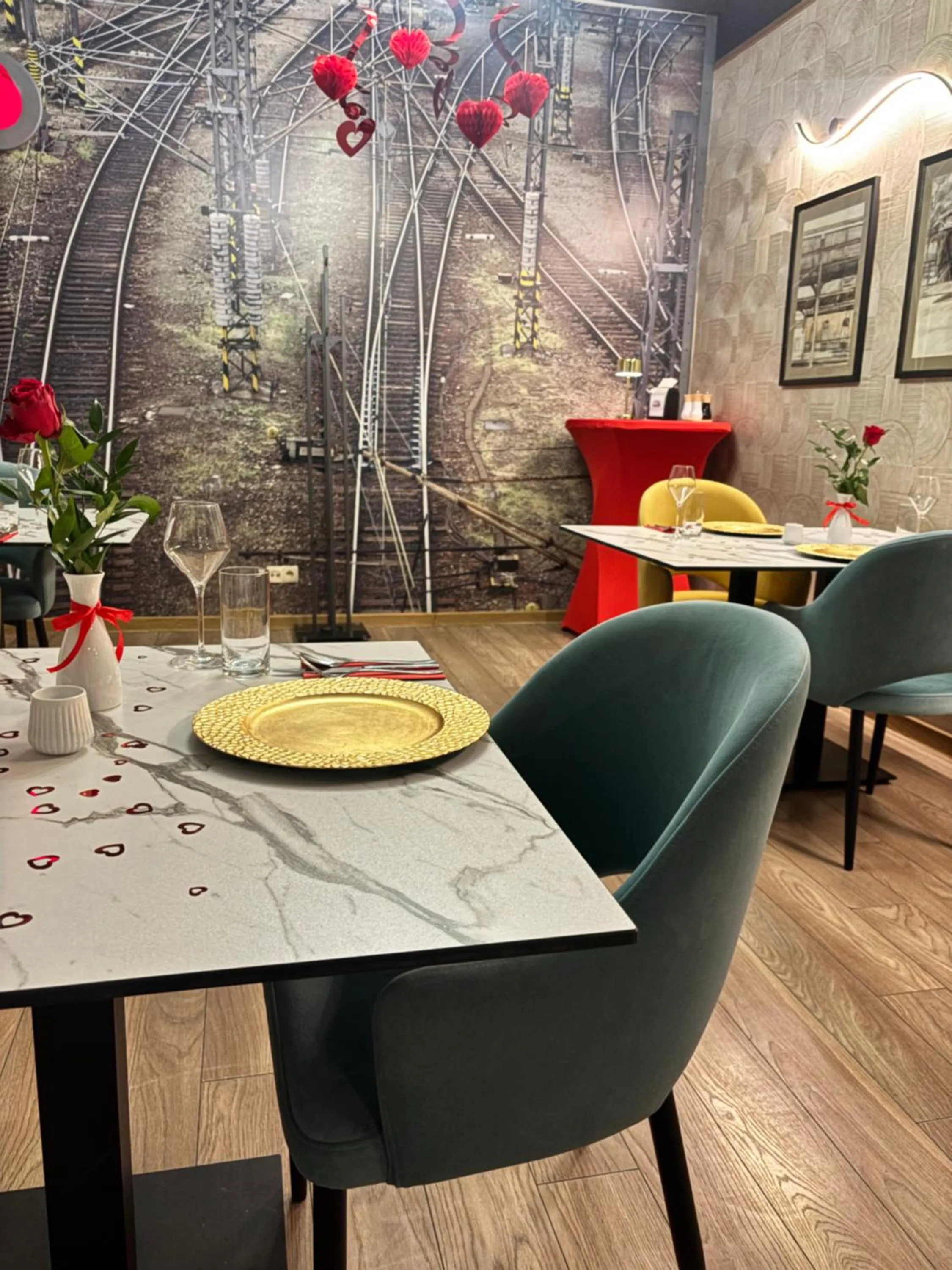 Restaurant/places to eat in Hotel Przystanek Torun