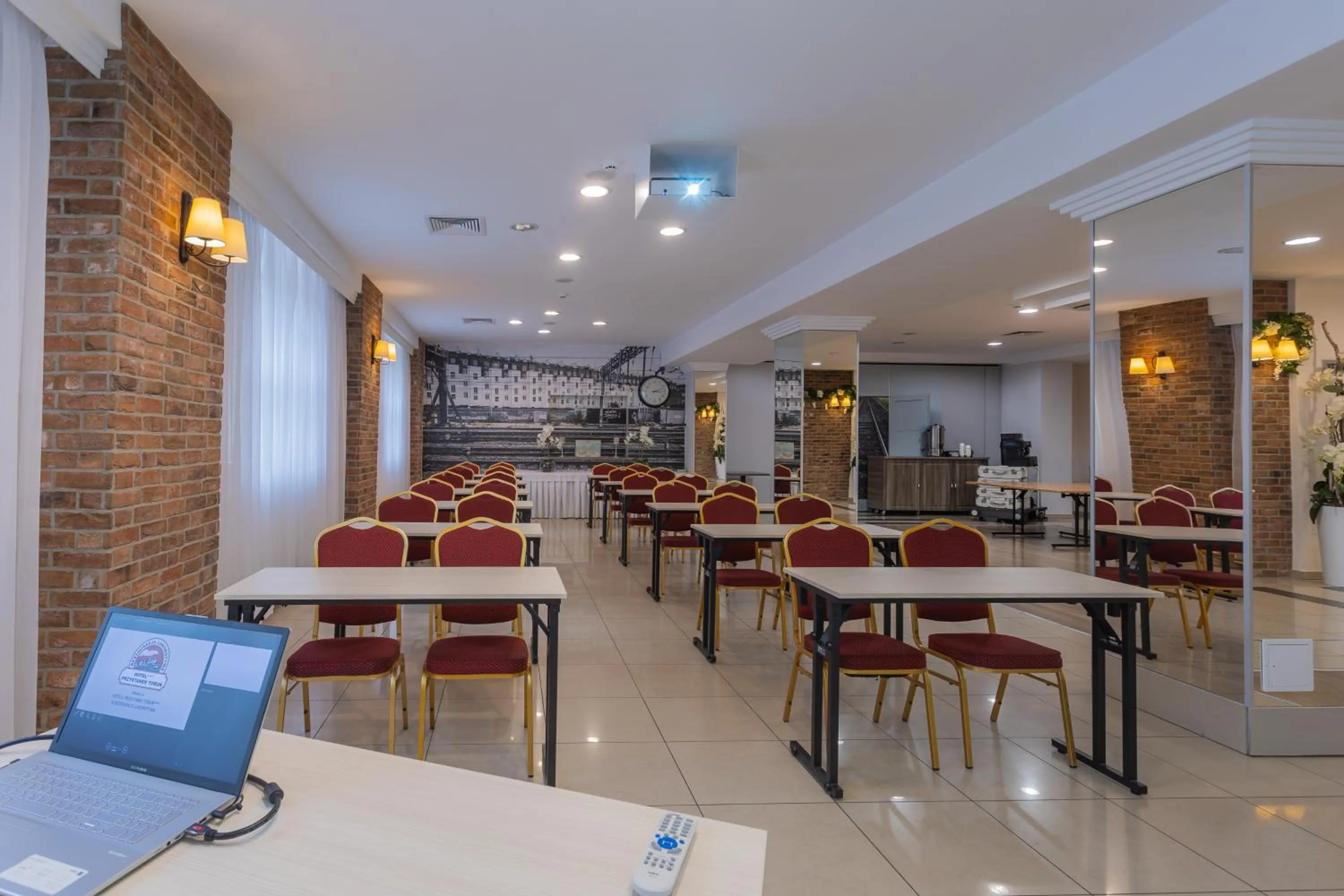 Meeting/conference room in Hotel Przystanek Torun