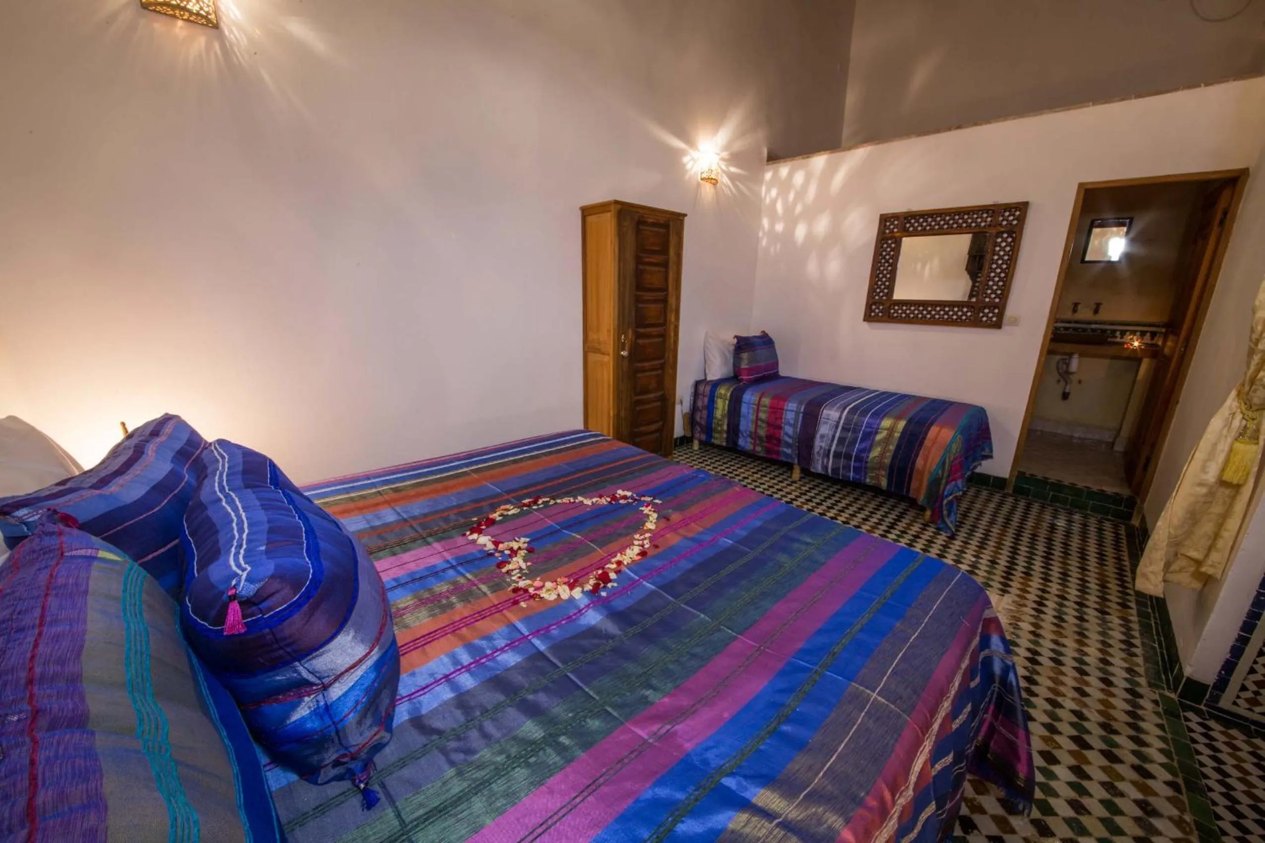 Bedroom, Bed in Riad Gzira Fez