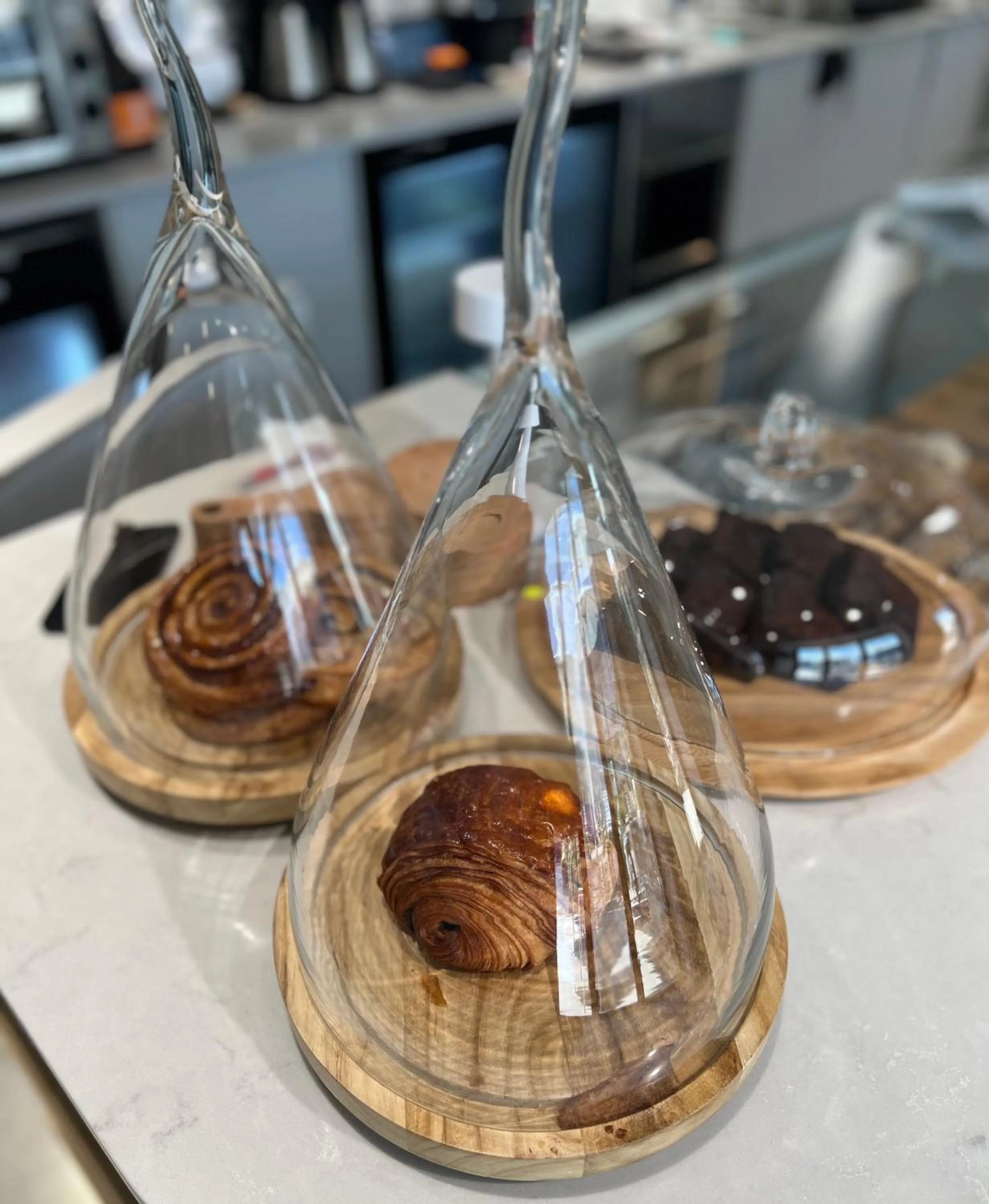 Restaurant/places to eat in Retaj Hotel