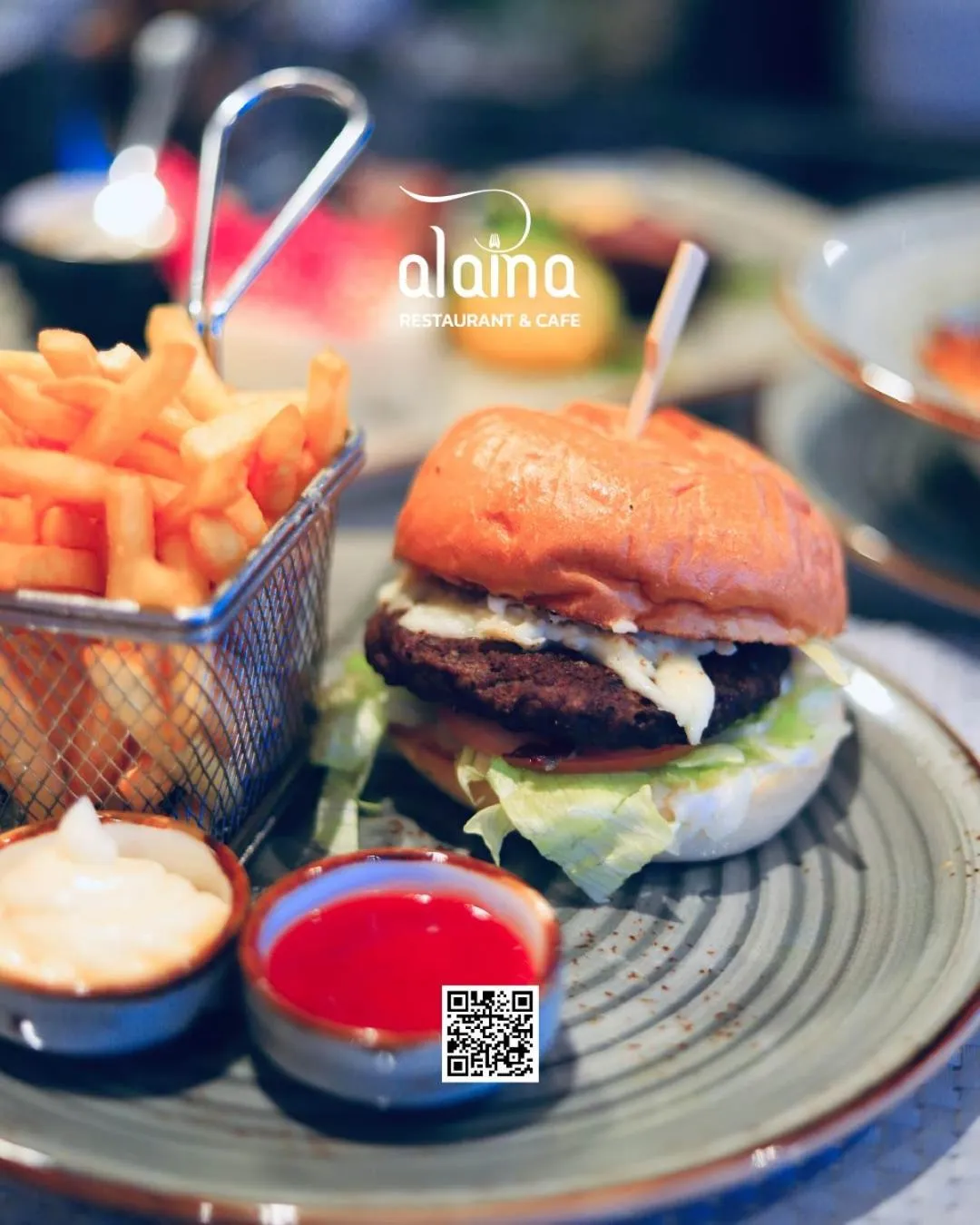 Restaurant/places to eat in Retaj Hotel