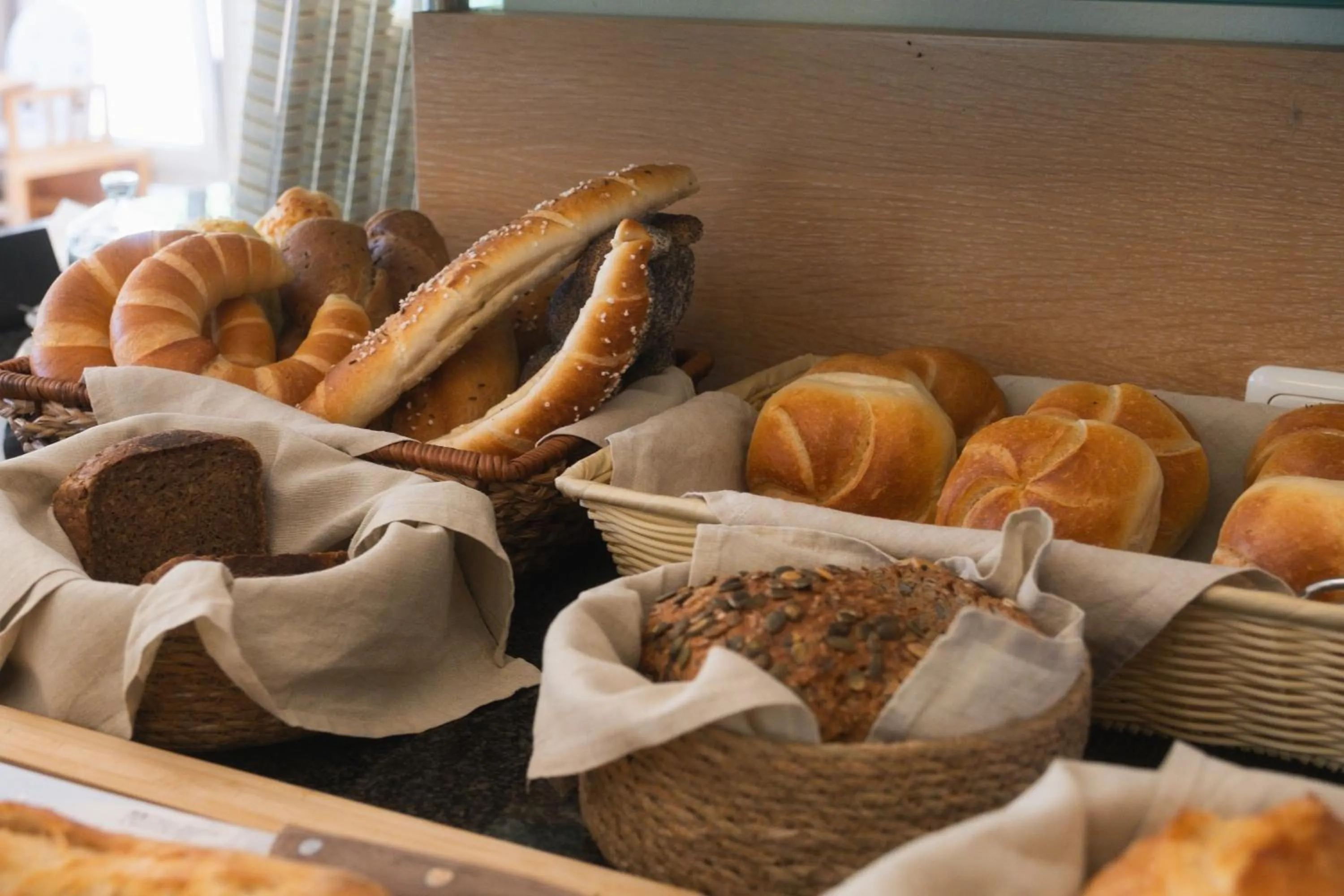 Food and drinks in Dom-Hotel