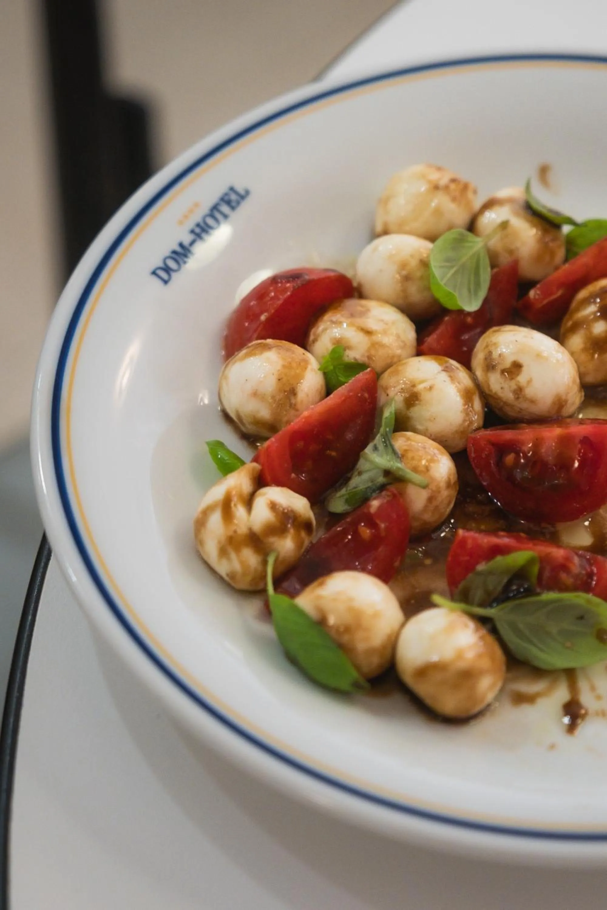 Food and drinks in Dom-Hotel