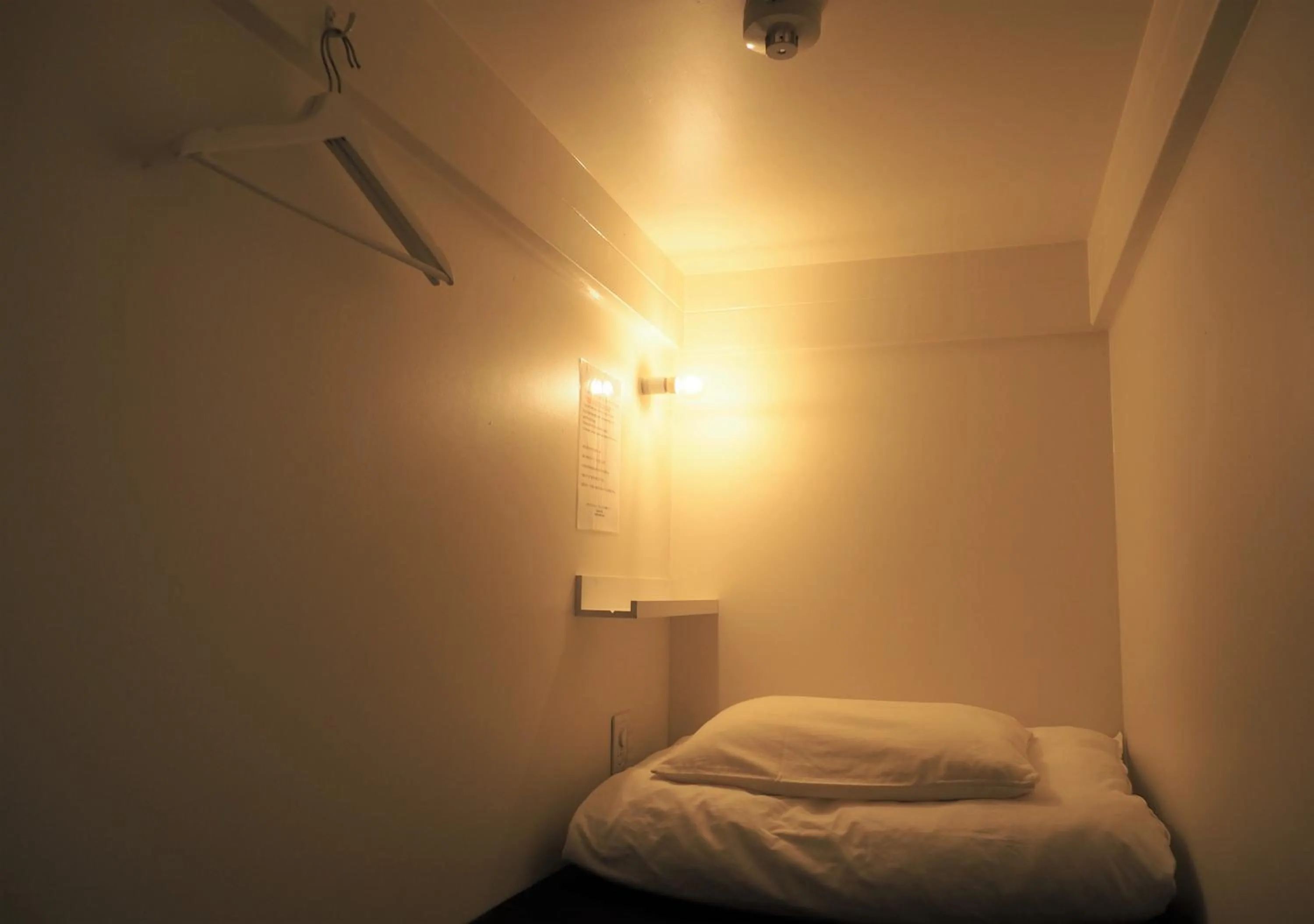 Bedroom, Bed in almond hostel & cafe Shibuya