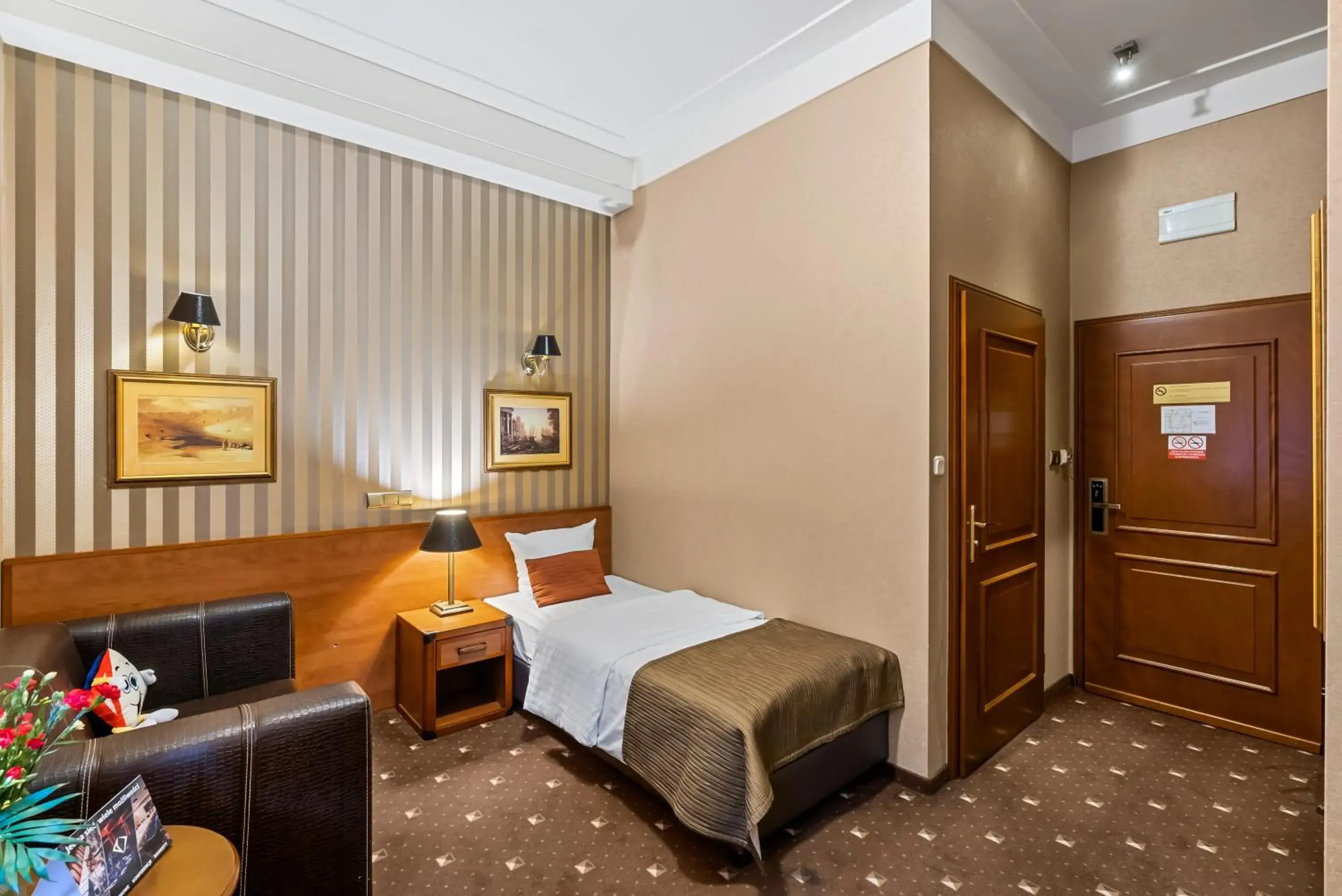 Standard Single Room in Hotel Diament Bella Notte Katowice - Chorzów Standard Single Room in Hotel Diament Bella Notte Katowice - Chorzów