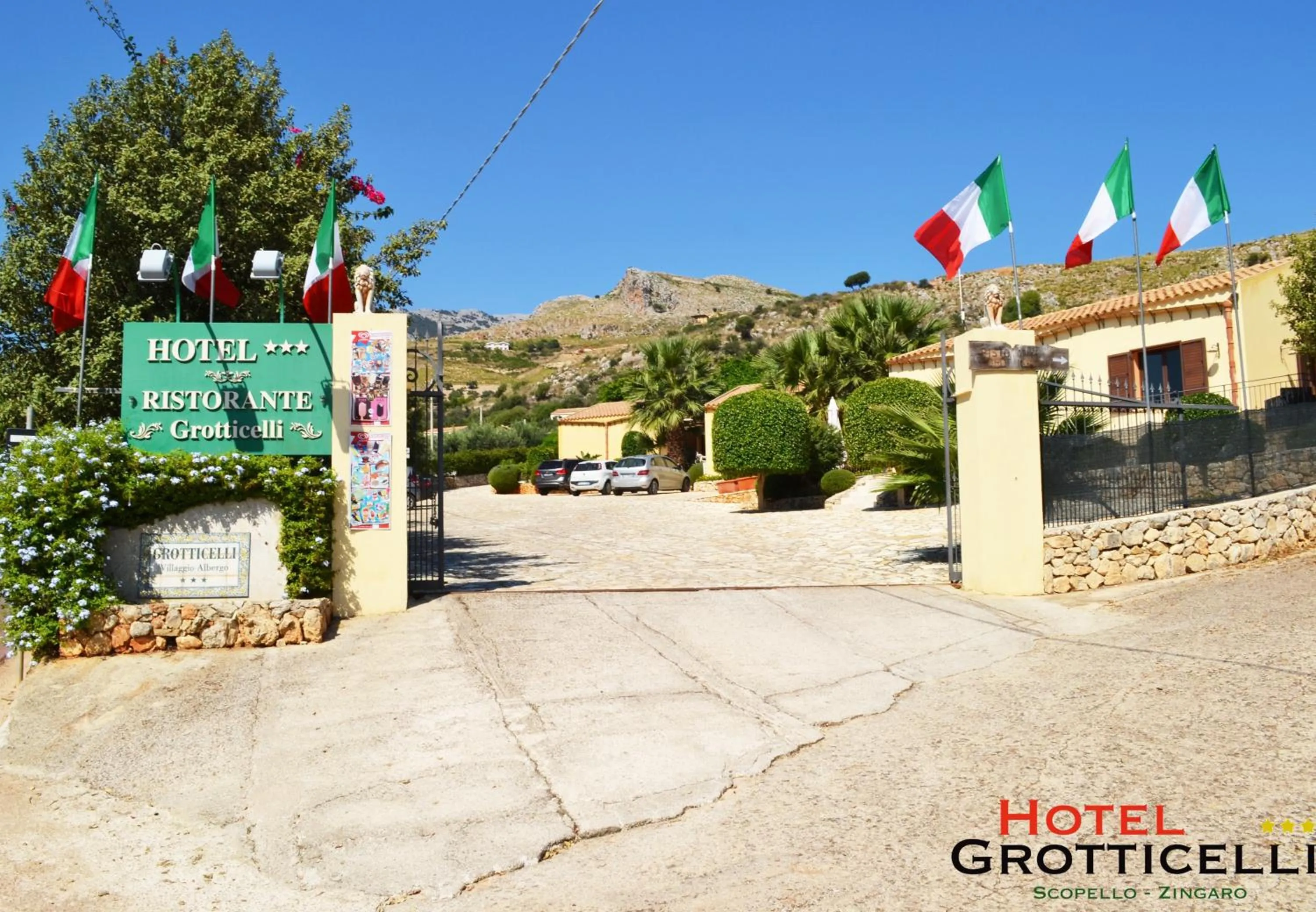 Property logo or sign in Hotel Grotticelli