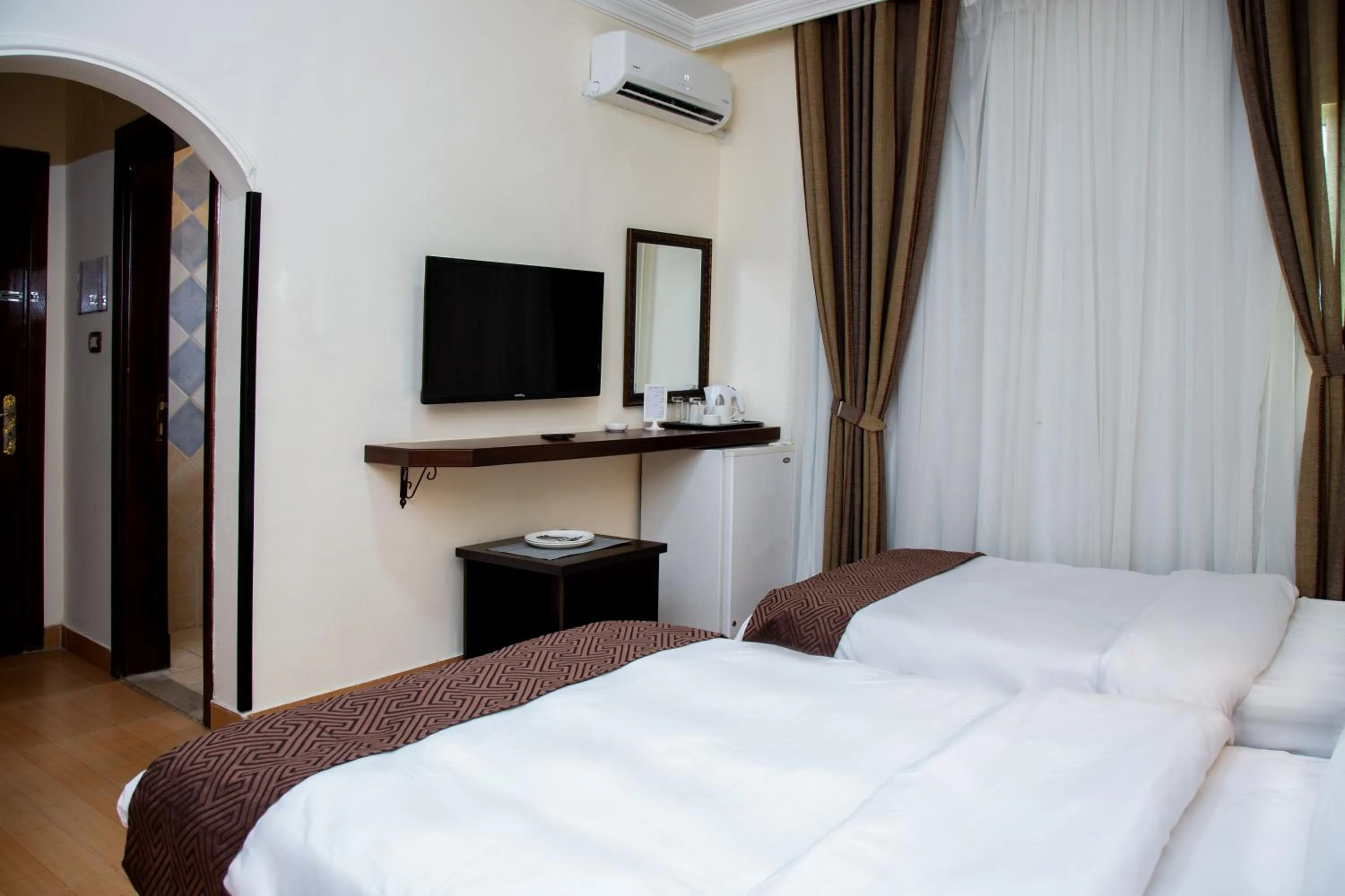 Photo of the whole room, Bed in 360 Hotel By FHM