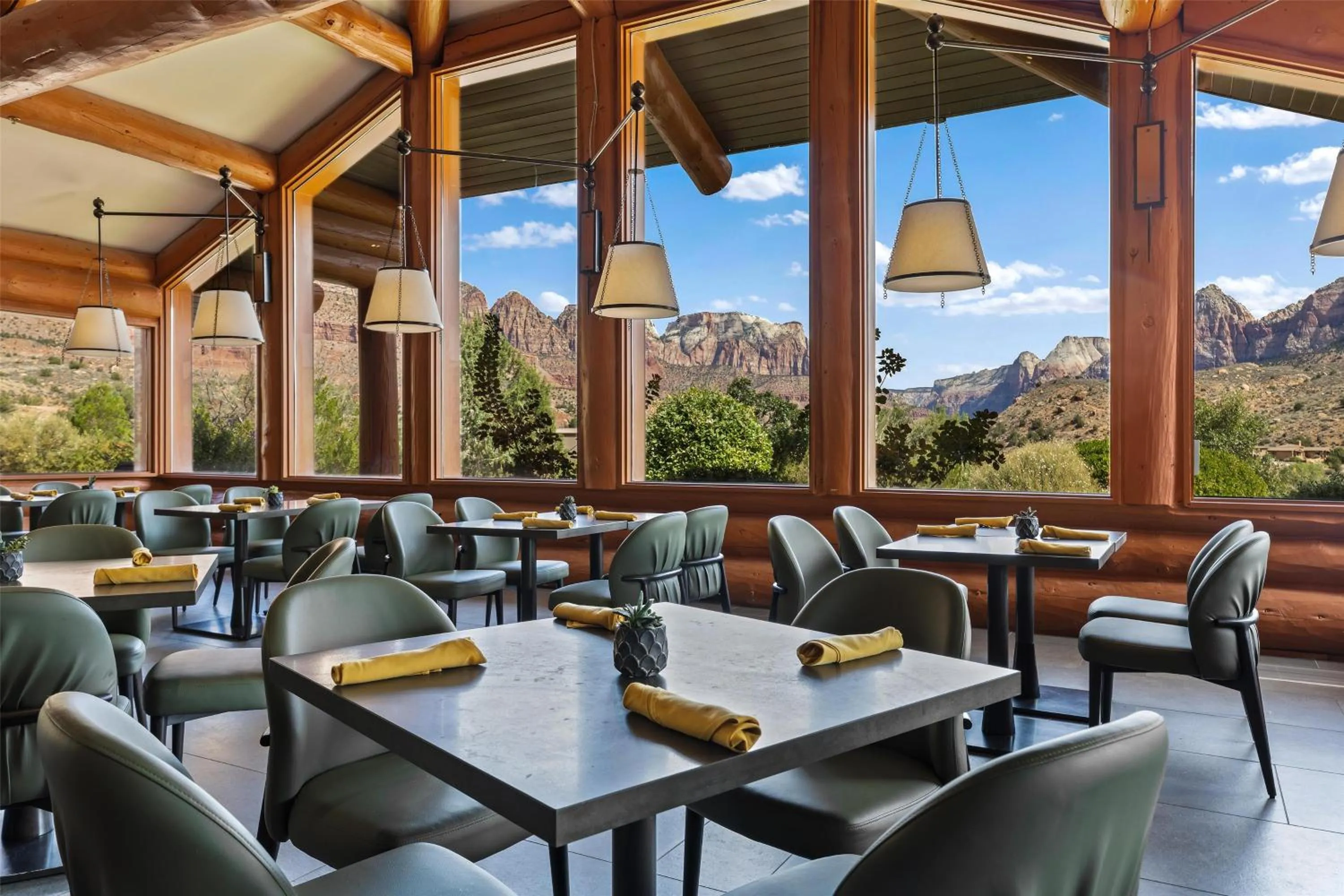 Restaurant/places to eat in Hotel De Novo Springdale, Tapestry Collection by Hilton