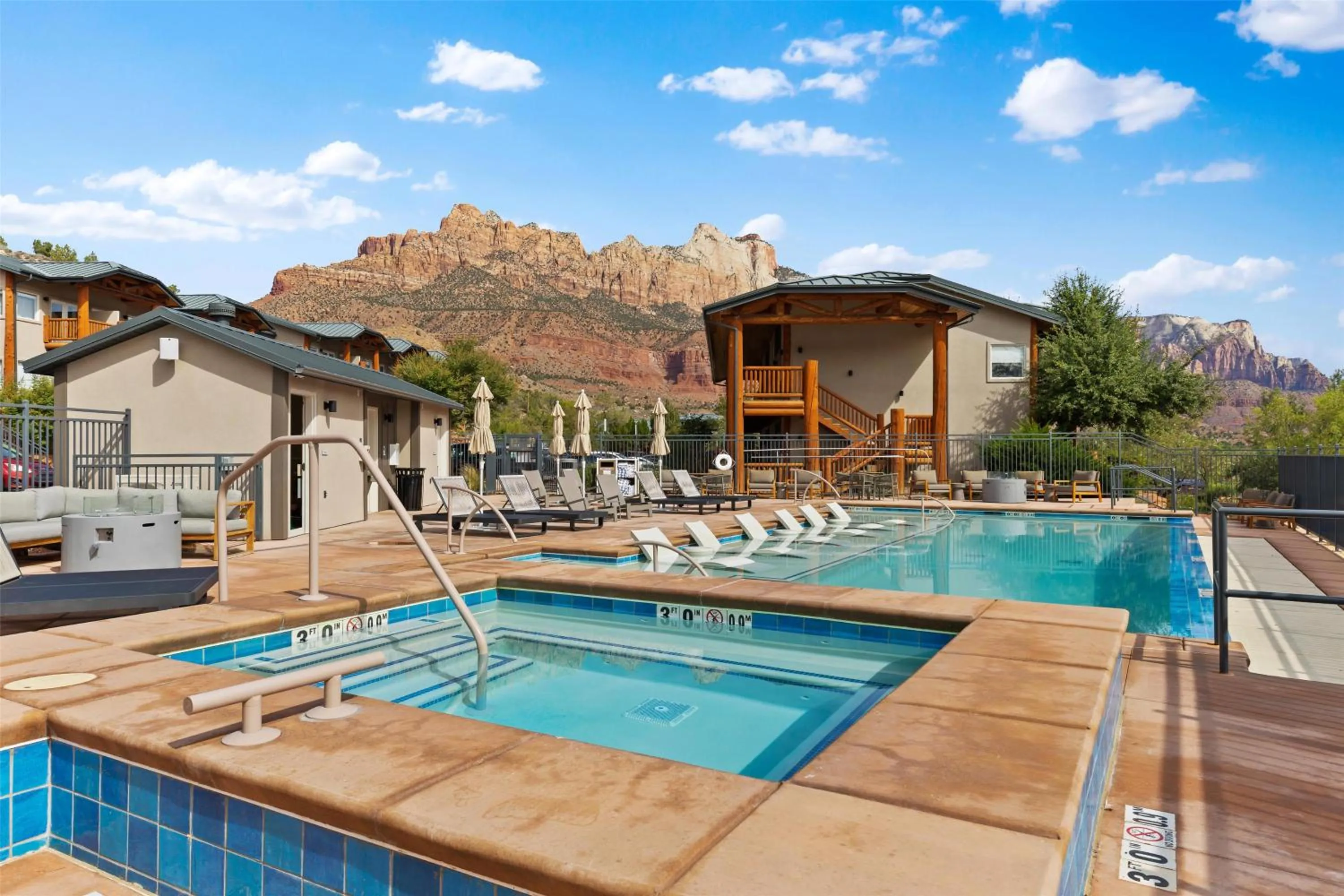 Pool view in Hotel De Novo Springdale, Tapestry Collection by Hilton