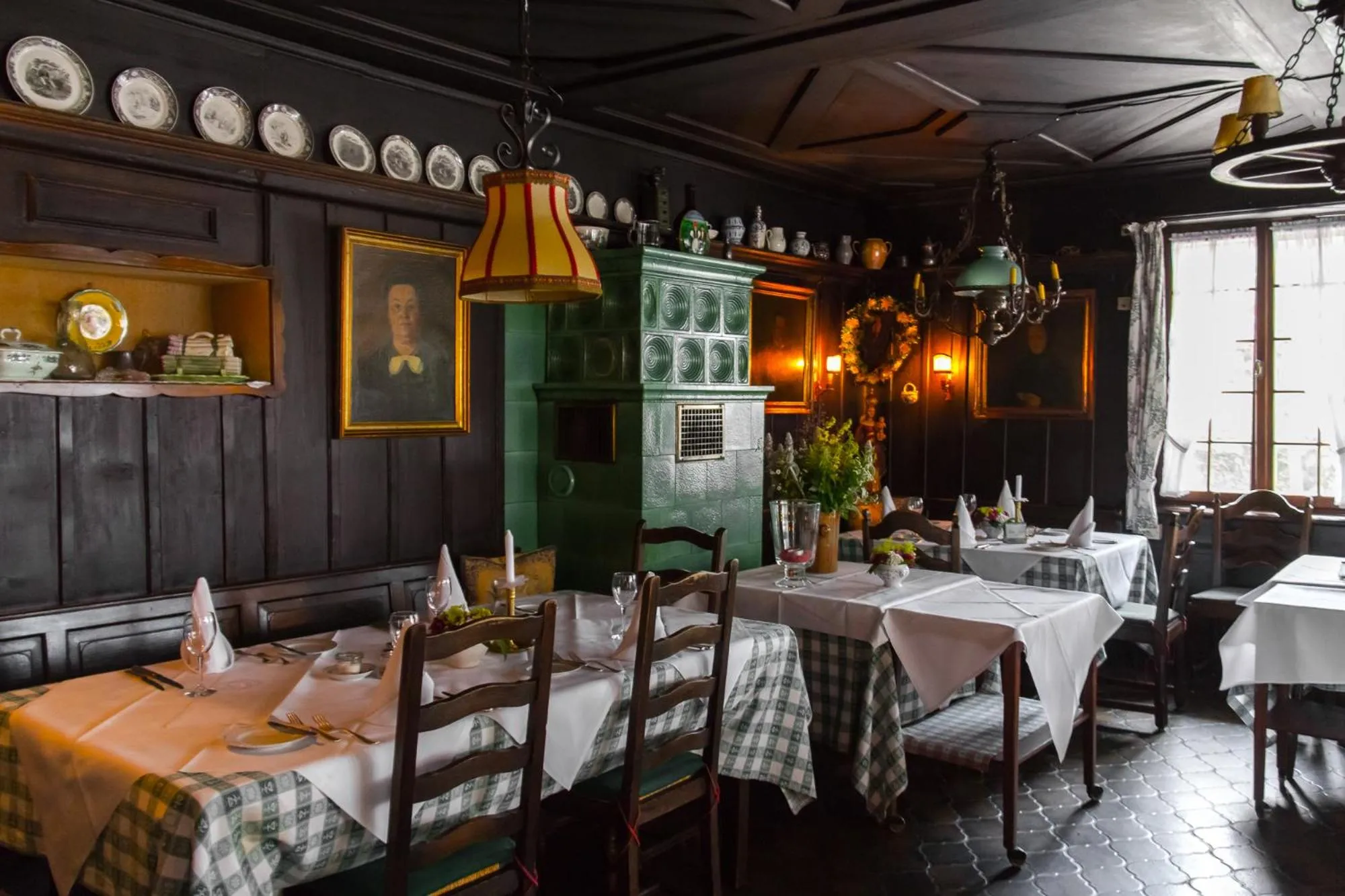 Restaurant/places to eat in Hotel Gasthaus Adler