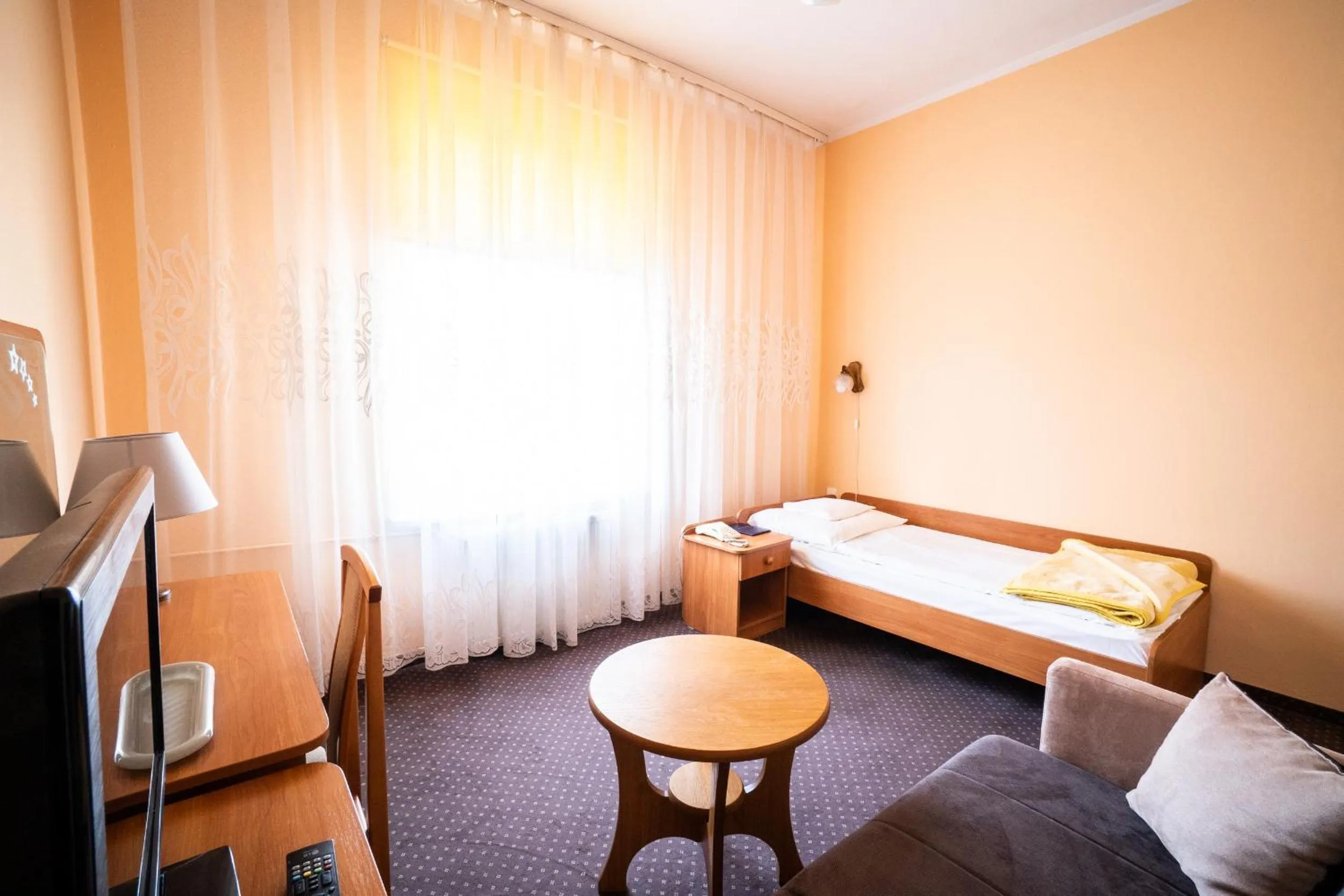 Bedroom, Bed in Europa