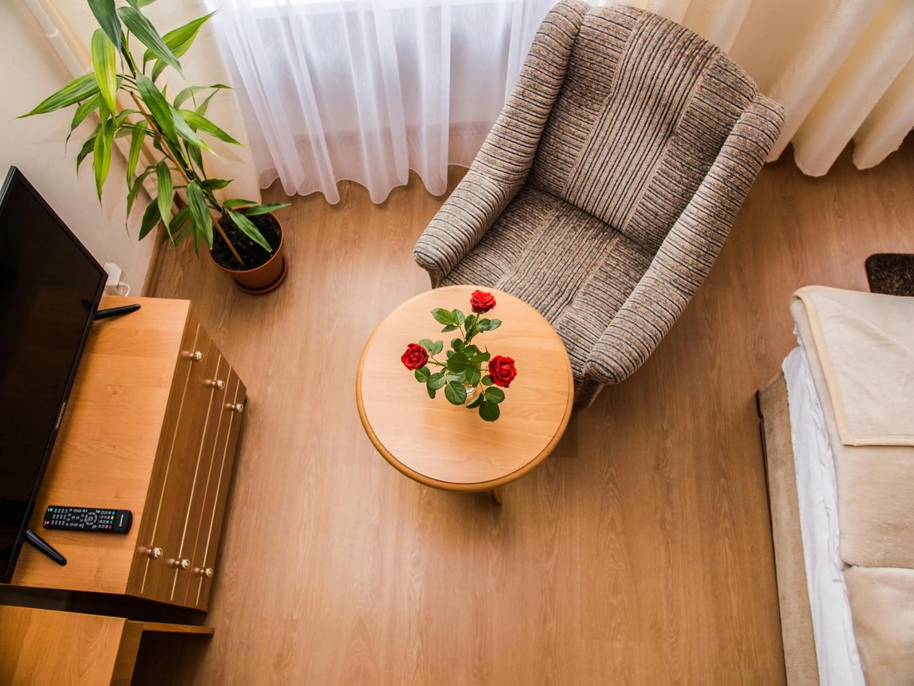 Photo of the whole room in Europa