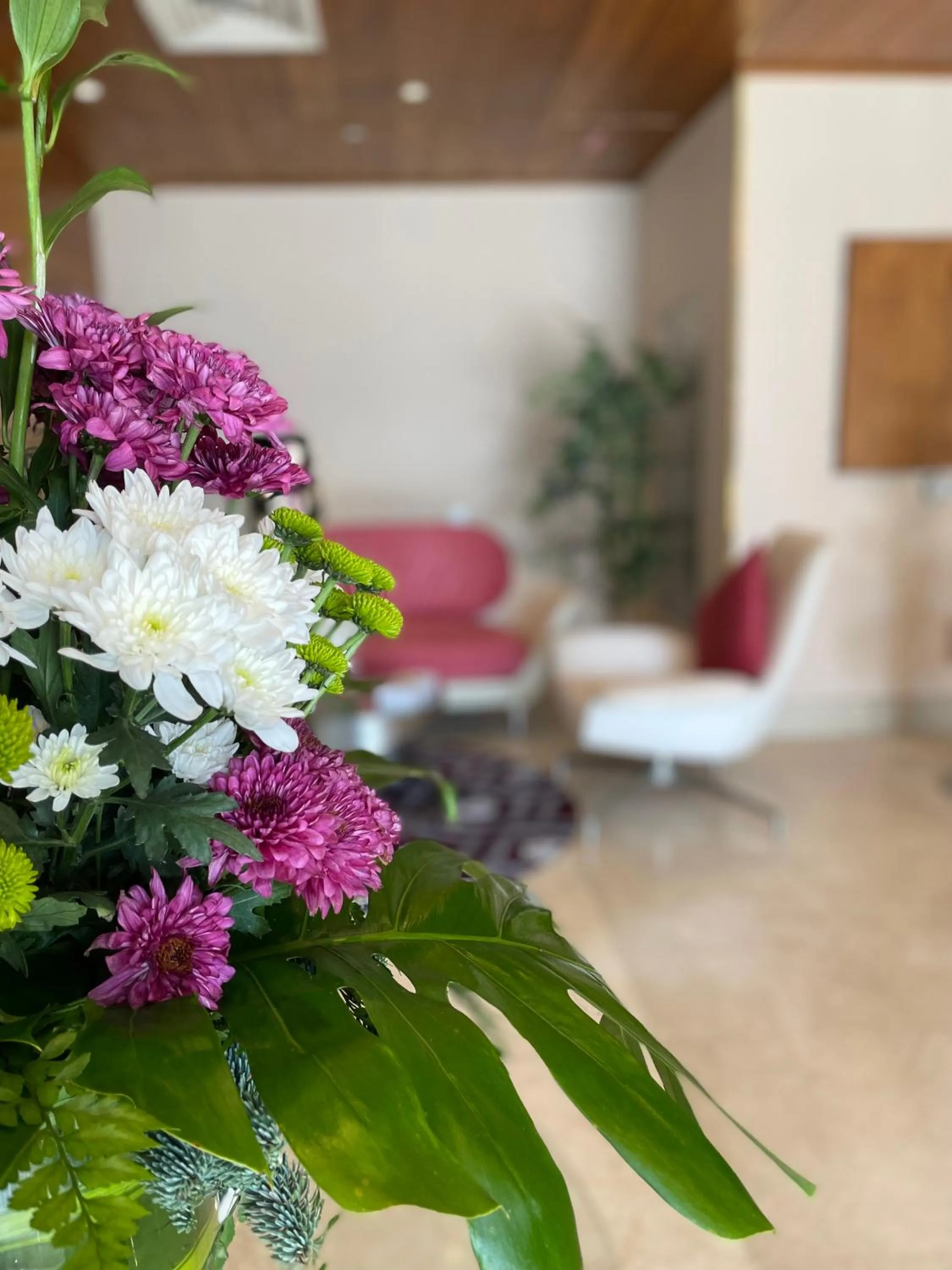 Seating area in Al Mansour Plaza Hotel