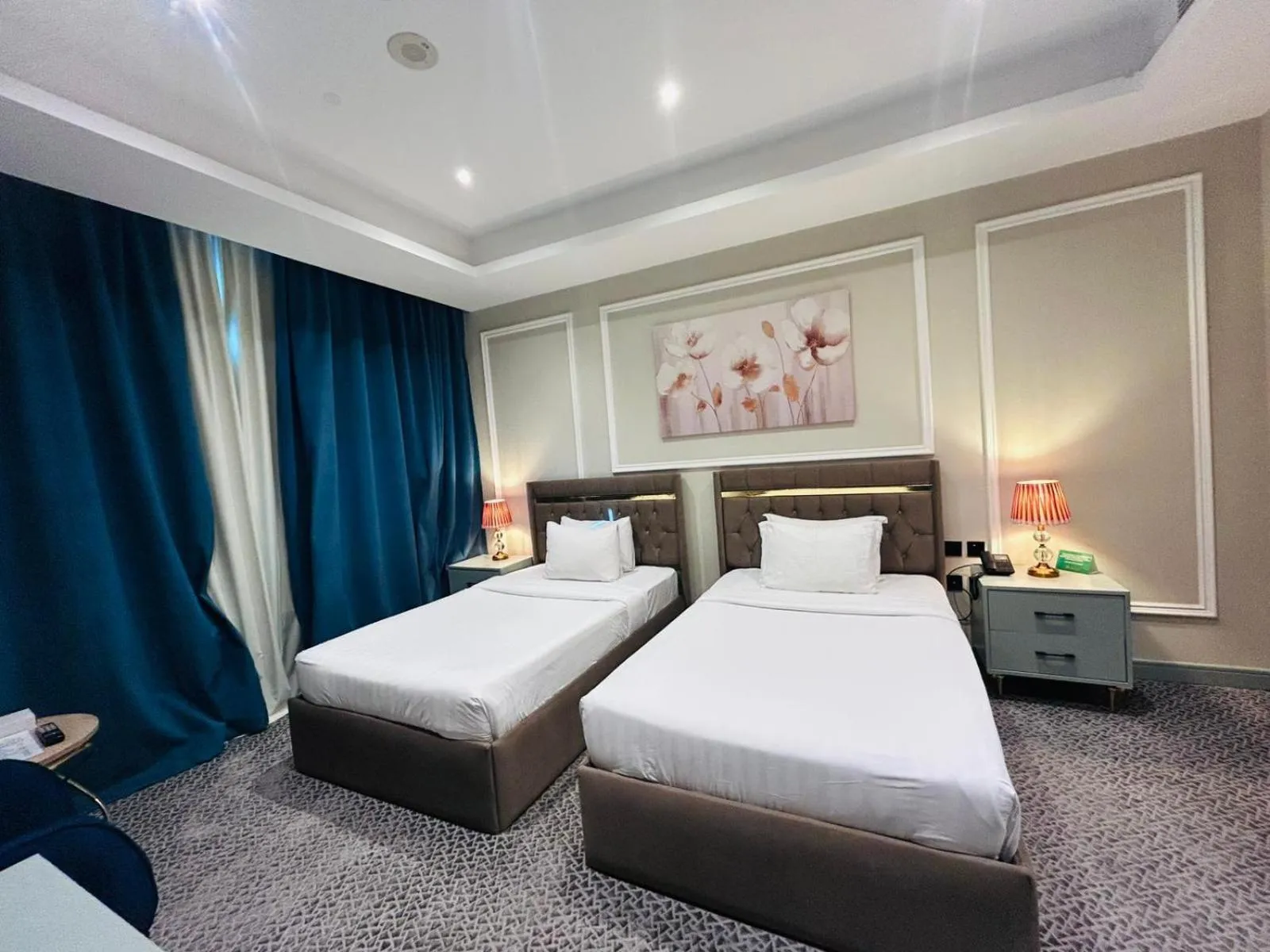 Bed in Al Mansour Plaza Hotel