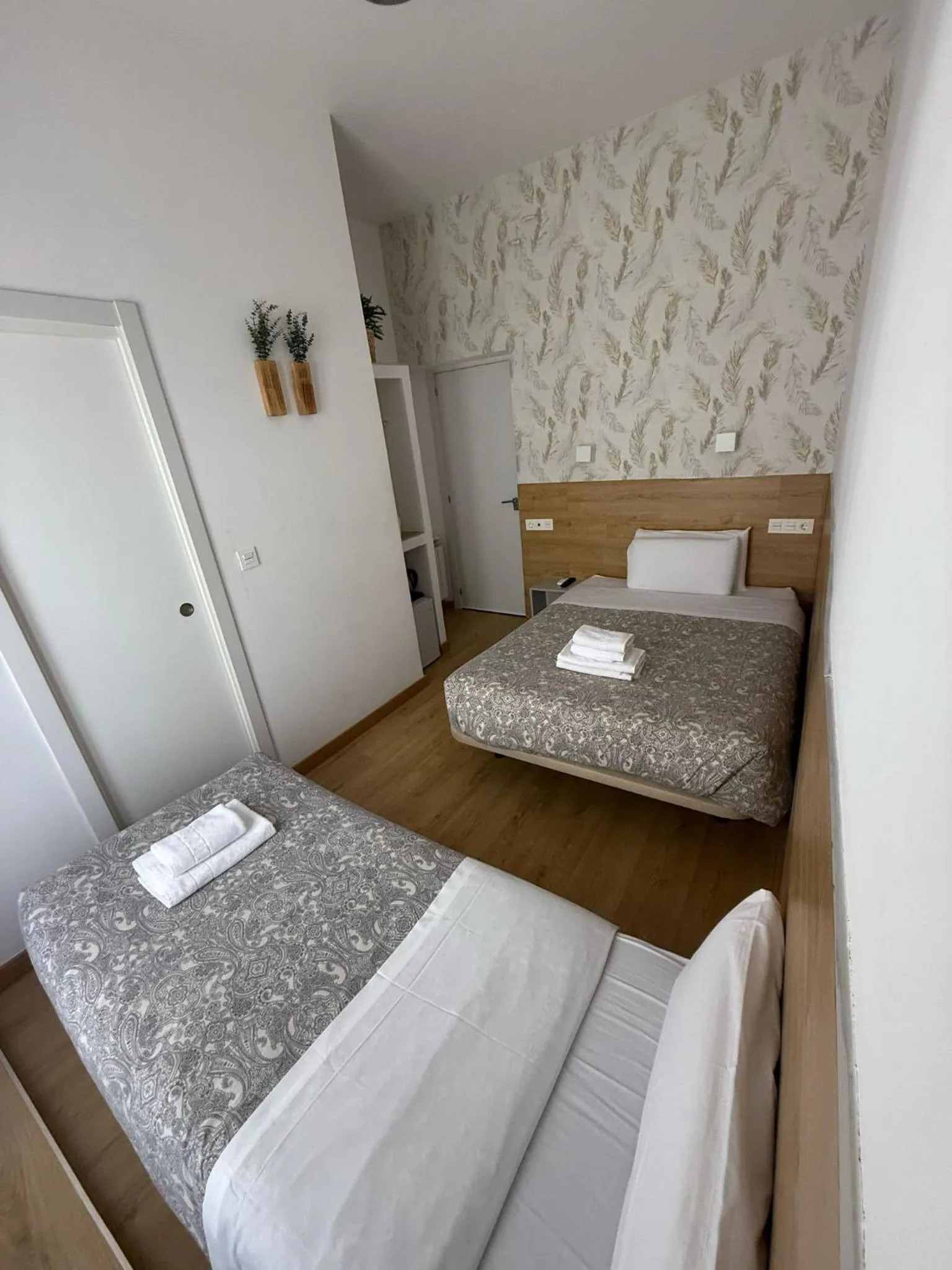 Bedroom, Bed in Hostal Comercial