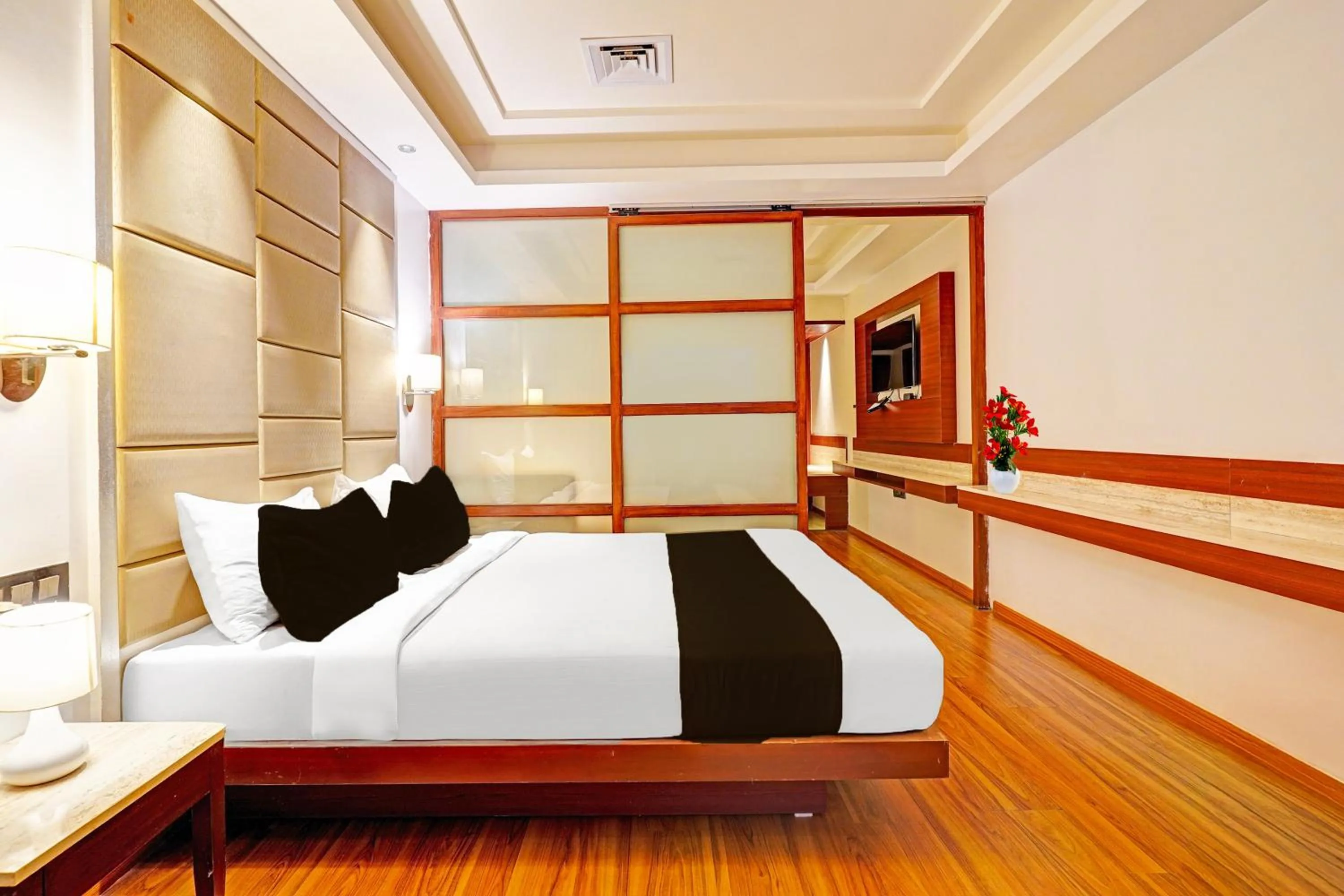 Bedroom in Super Collection O Marathahalli Formerly Krishna Boutique