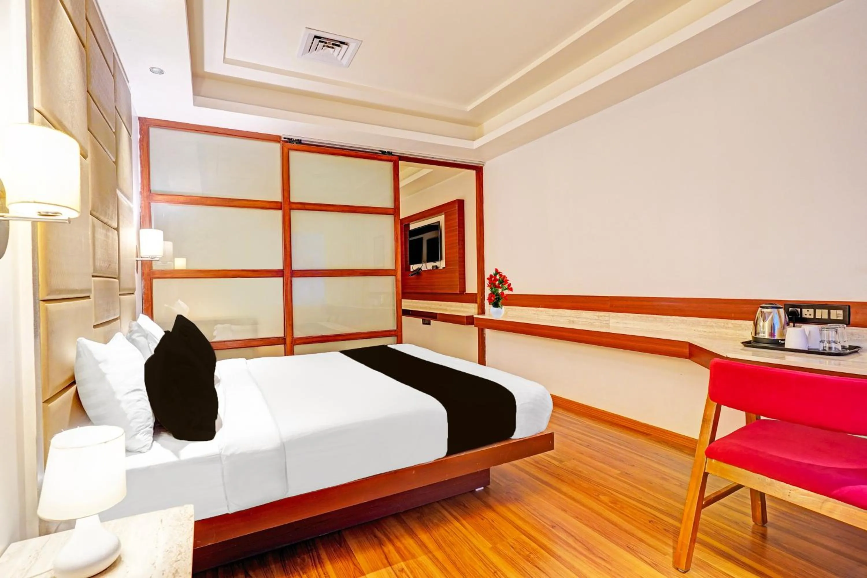 Bedroom in Super Collection O Marathahalli Formerly Krishna Boutique