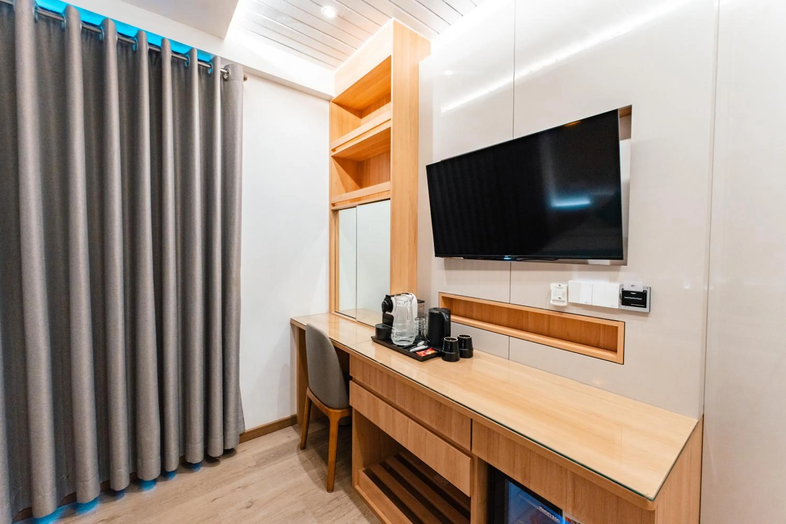 TV and multimedia in Hotel Star Shell