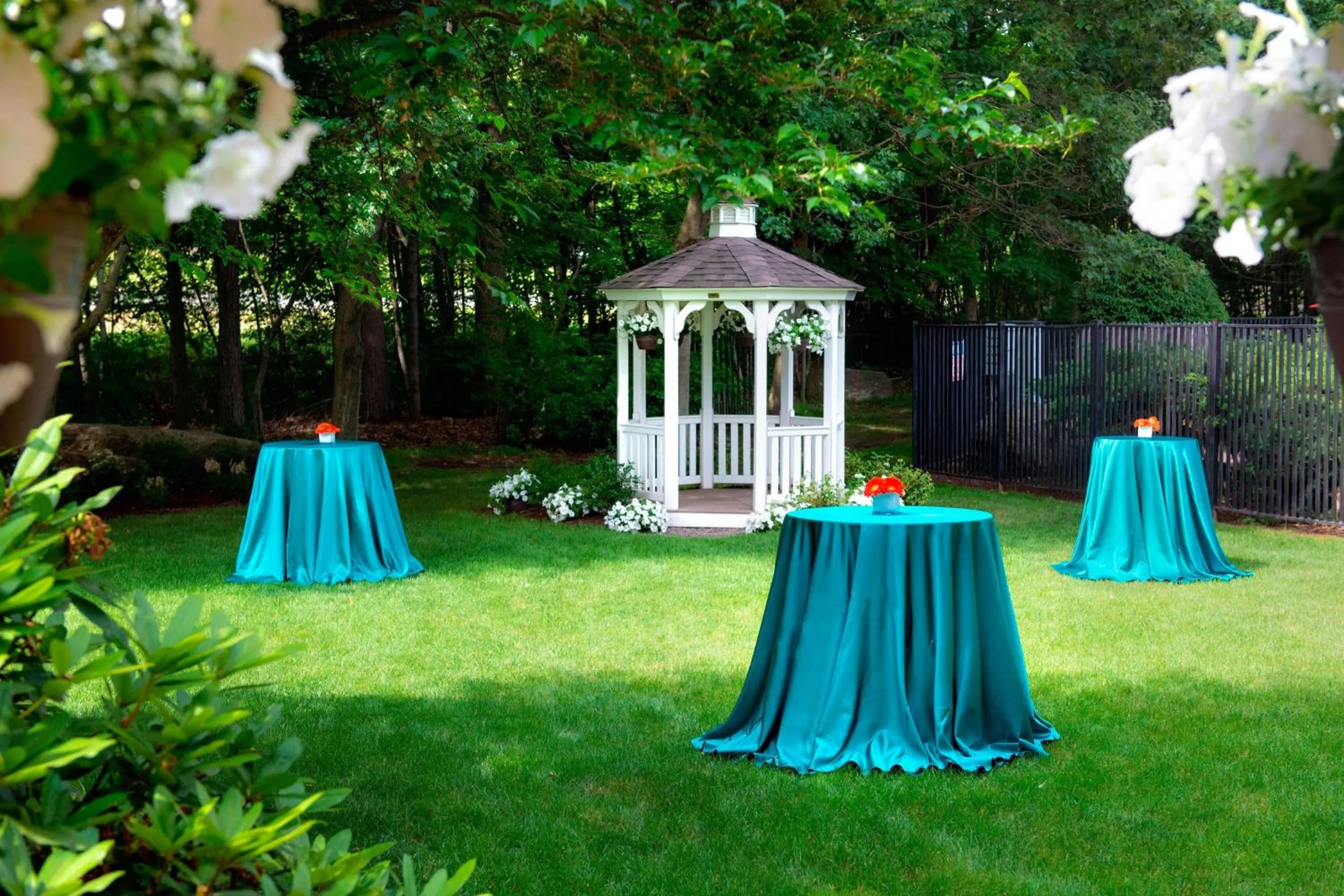 Lobby or reception in Trumbull Marriott Shelton