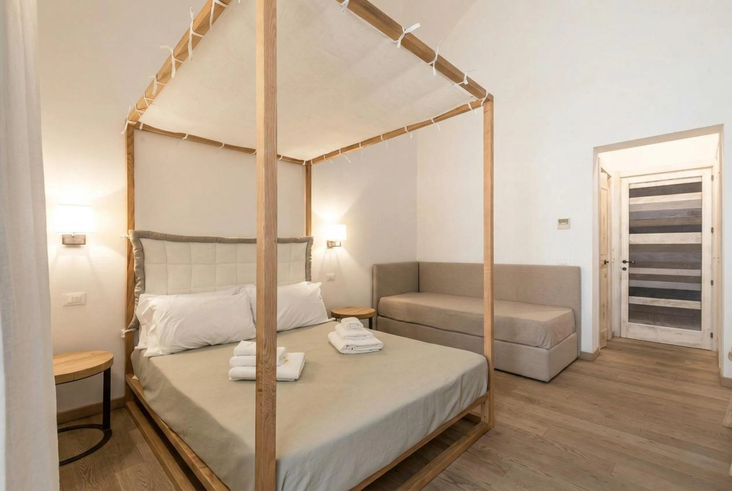 Bedroom, Bed in B&B Il Palazzotto di Luca Luxury Suites