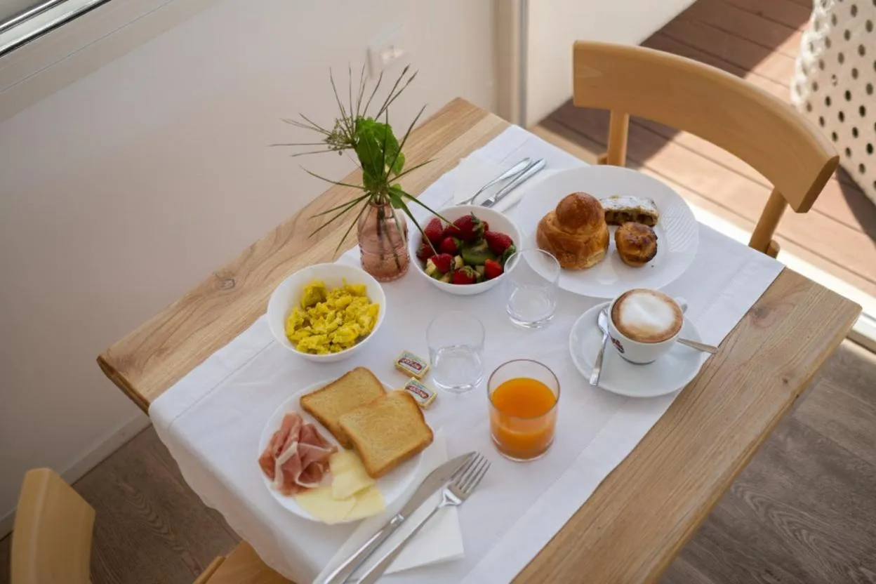 Breakfast in B&B Il Palazzotto di Luca Luxury Suites