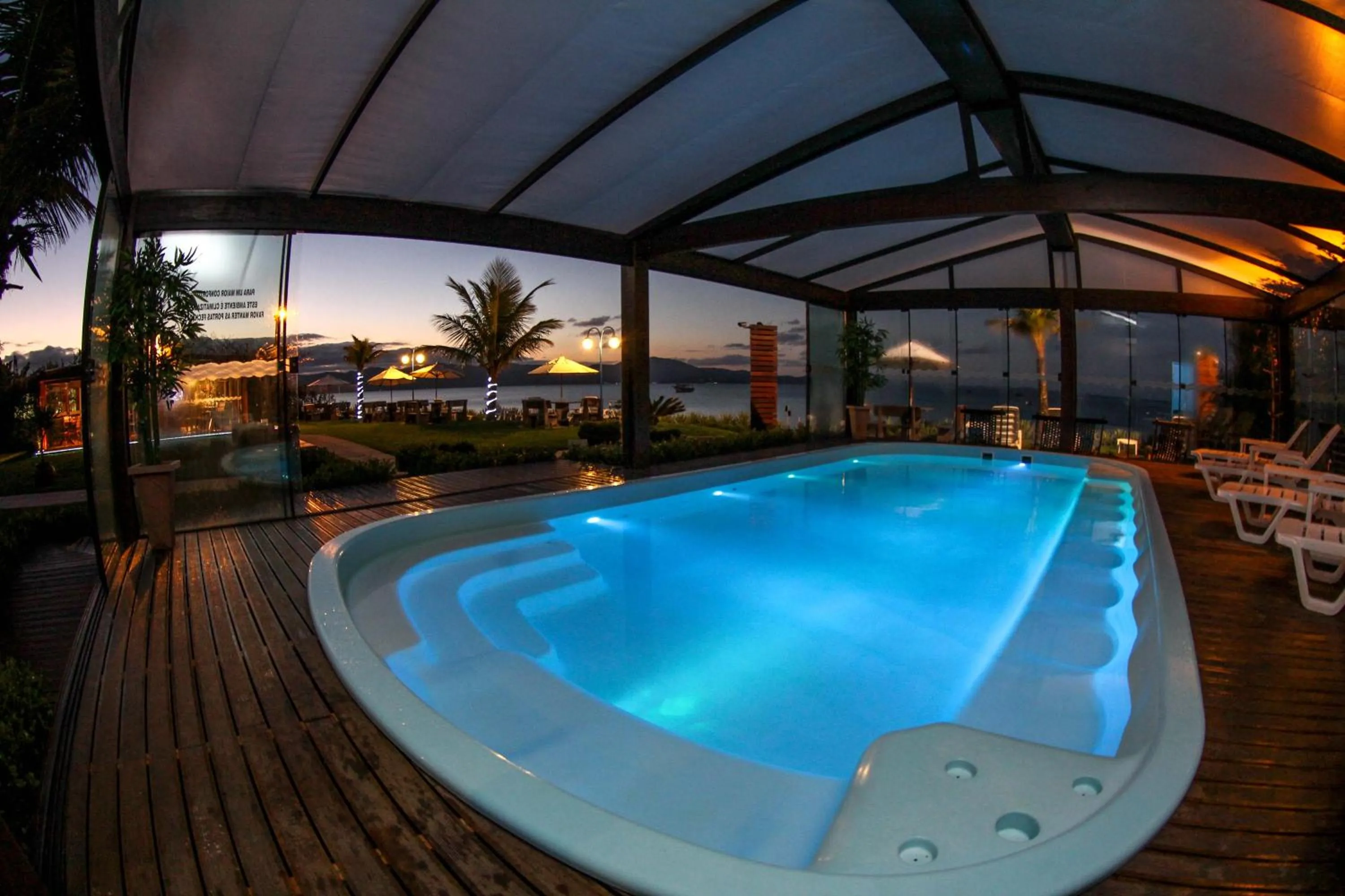 Pool view in Hotel Sete Ilhas