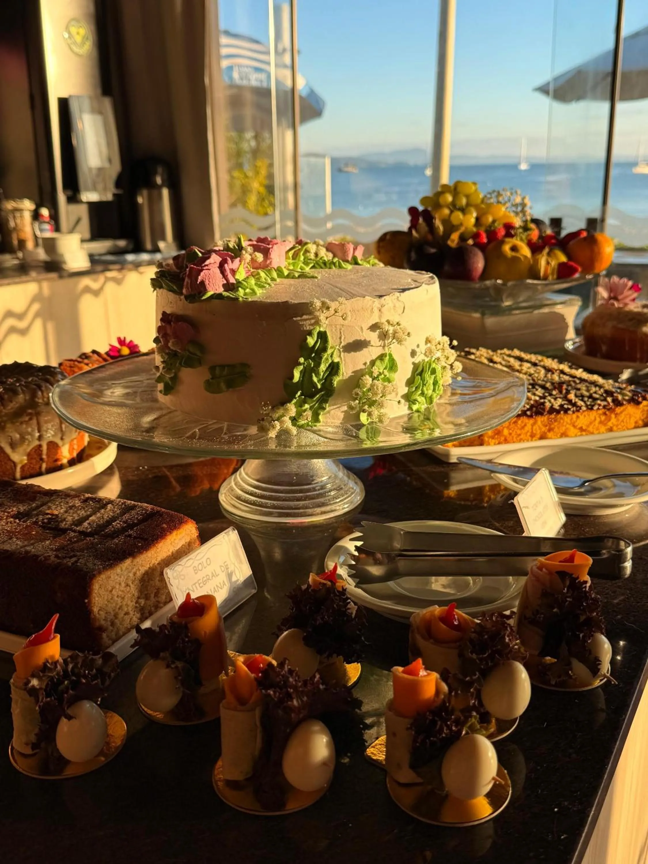 Breakfast in Hotel Sete Ilhas