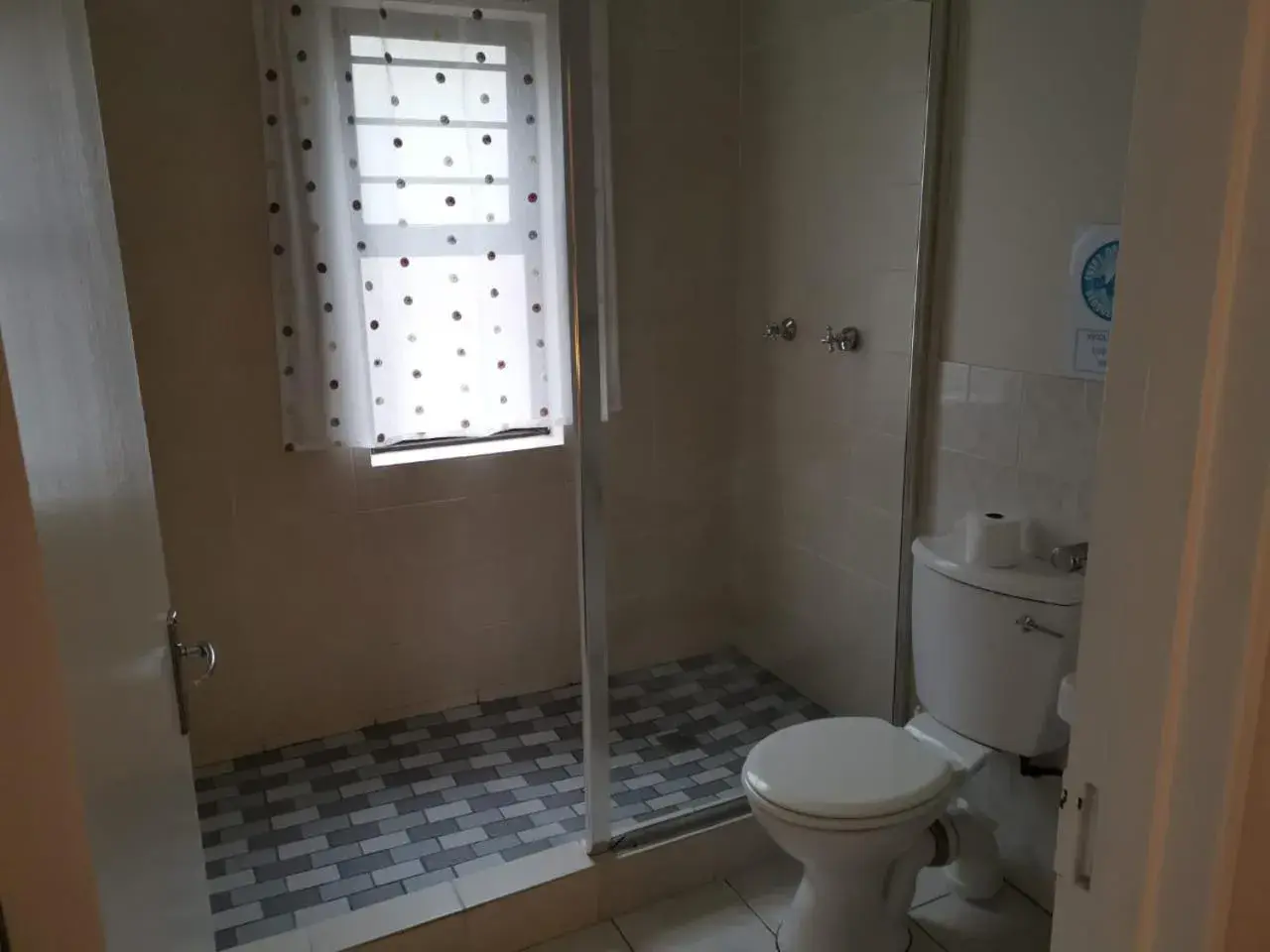 Two-Bedroom Apartment in Serengeti Self Catering Units Two-Bedroom Apartment in Serengeti Self Catering Units