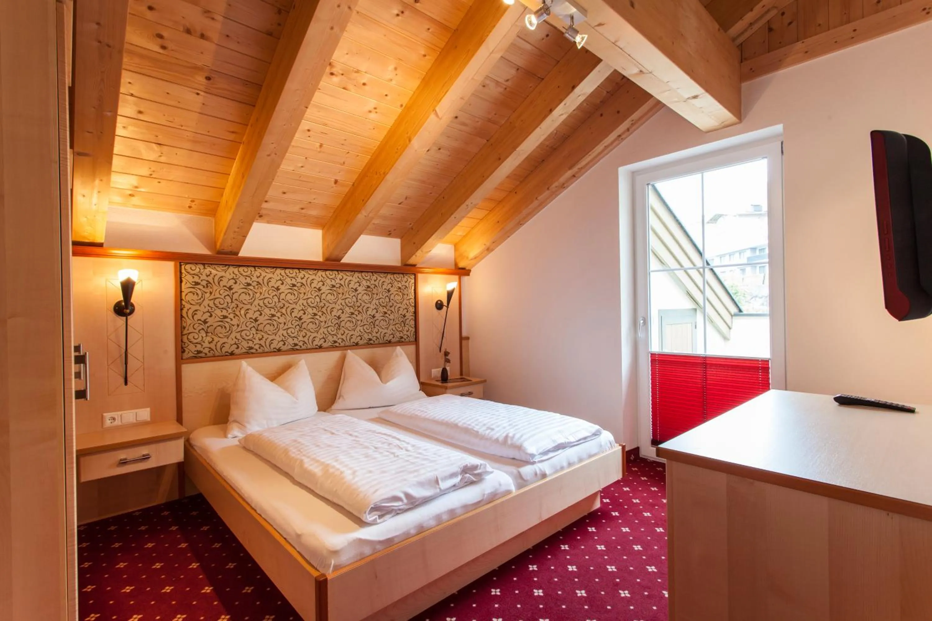 Bedroom, Bed in ALPENAPART LADIS ehemals Alpenapart Alexander