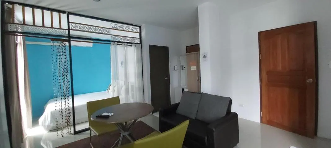 Family Room with Balcony in Baan der Bruyn SHA