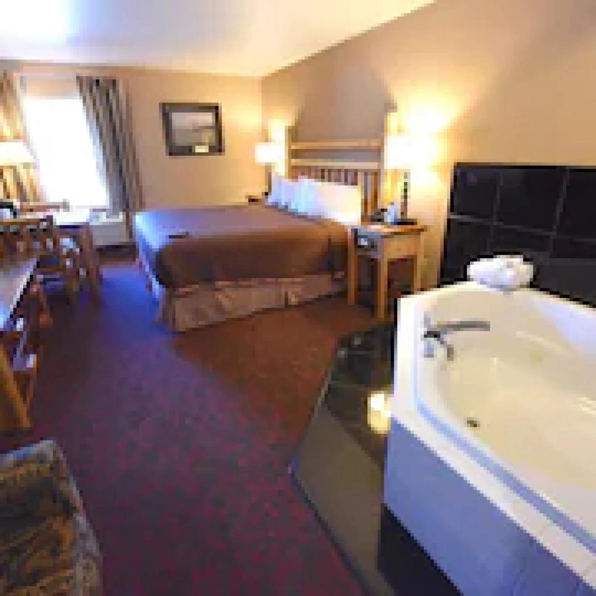 King Room with Spa Bath in Bridge Vista Beach Hotel and Convention Center King Room with Spa Bath in Bridge Vista Beach Hotel and Convention Center