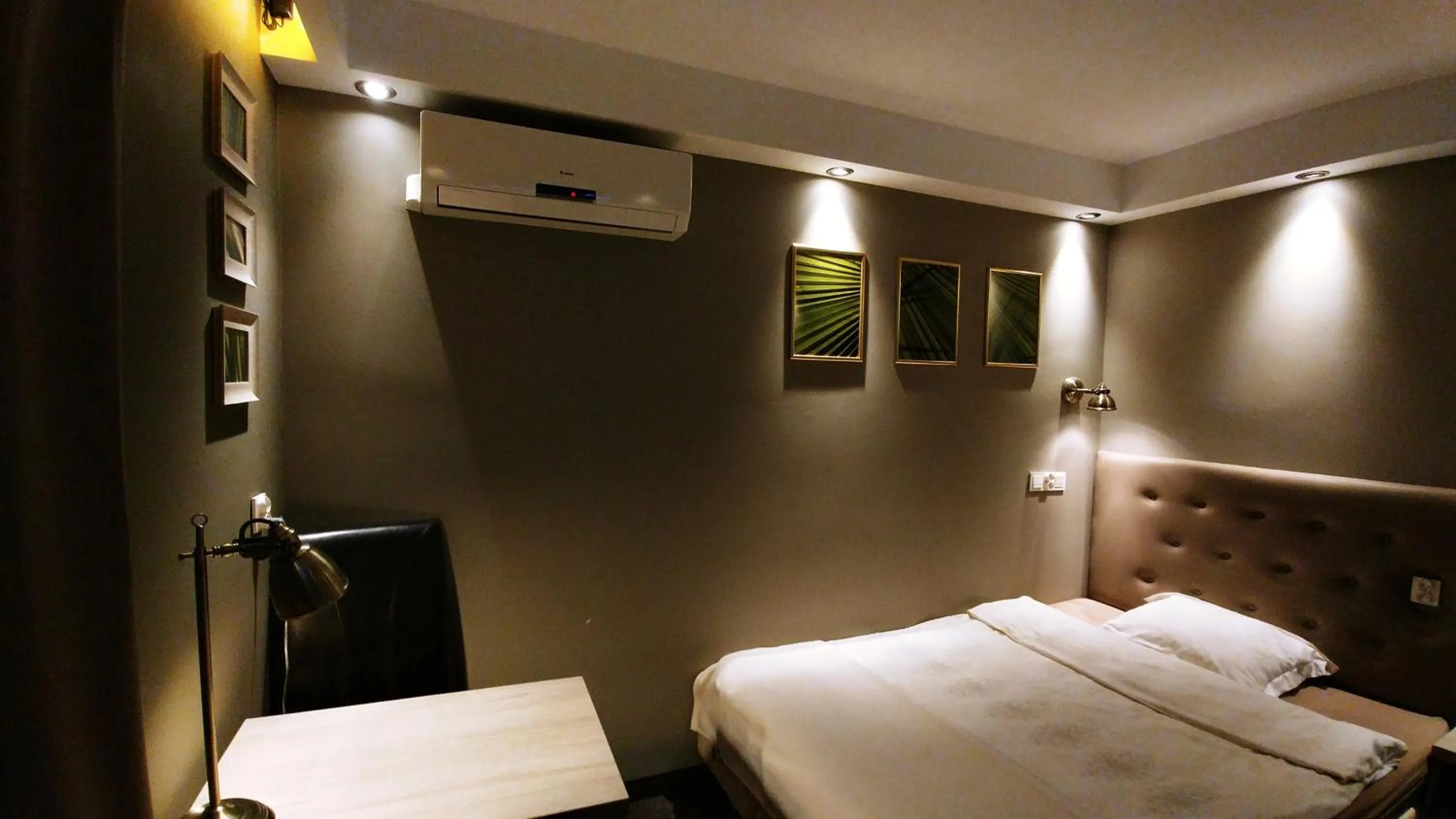 Bed in Villa Garden Kutno Centrum