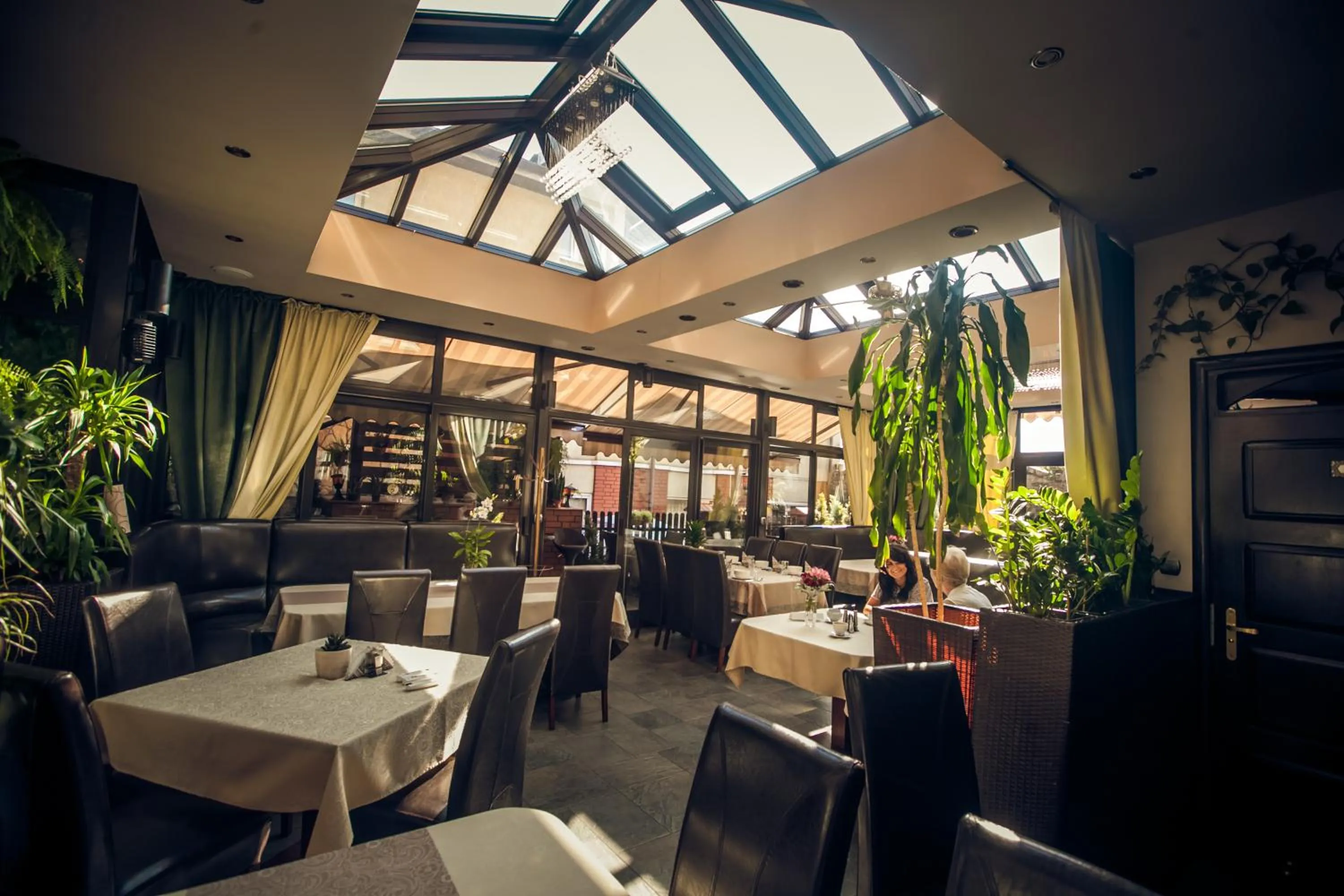 Restaurant/places to eat in Villa Garden Kutno Centrum