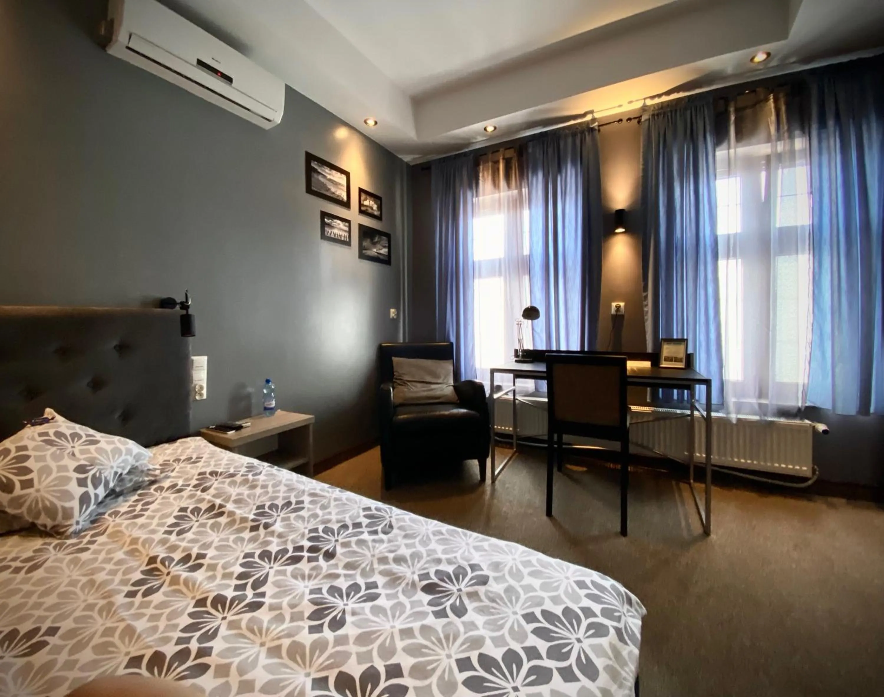 Photo of the whole room, Bed in Villa Garden Kutno Centrum