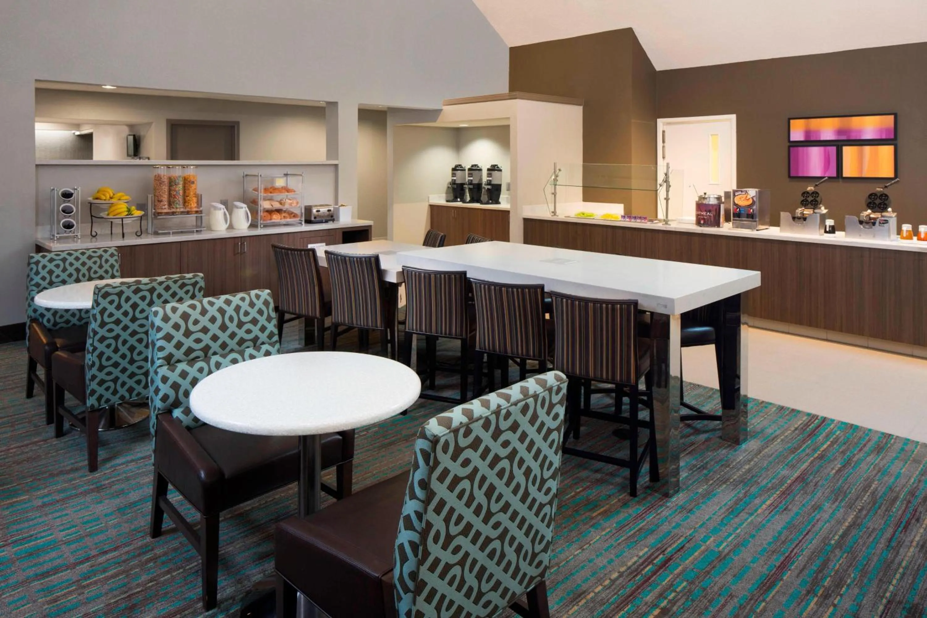 Breakfast in Residence Inn by Marriott Nashville Airport