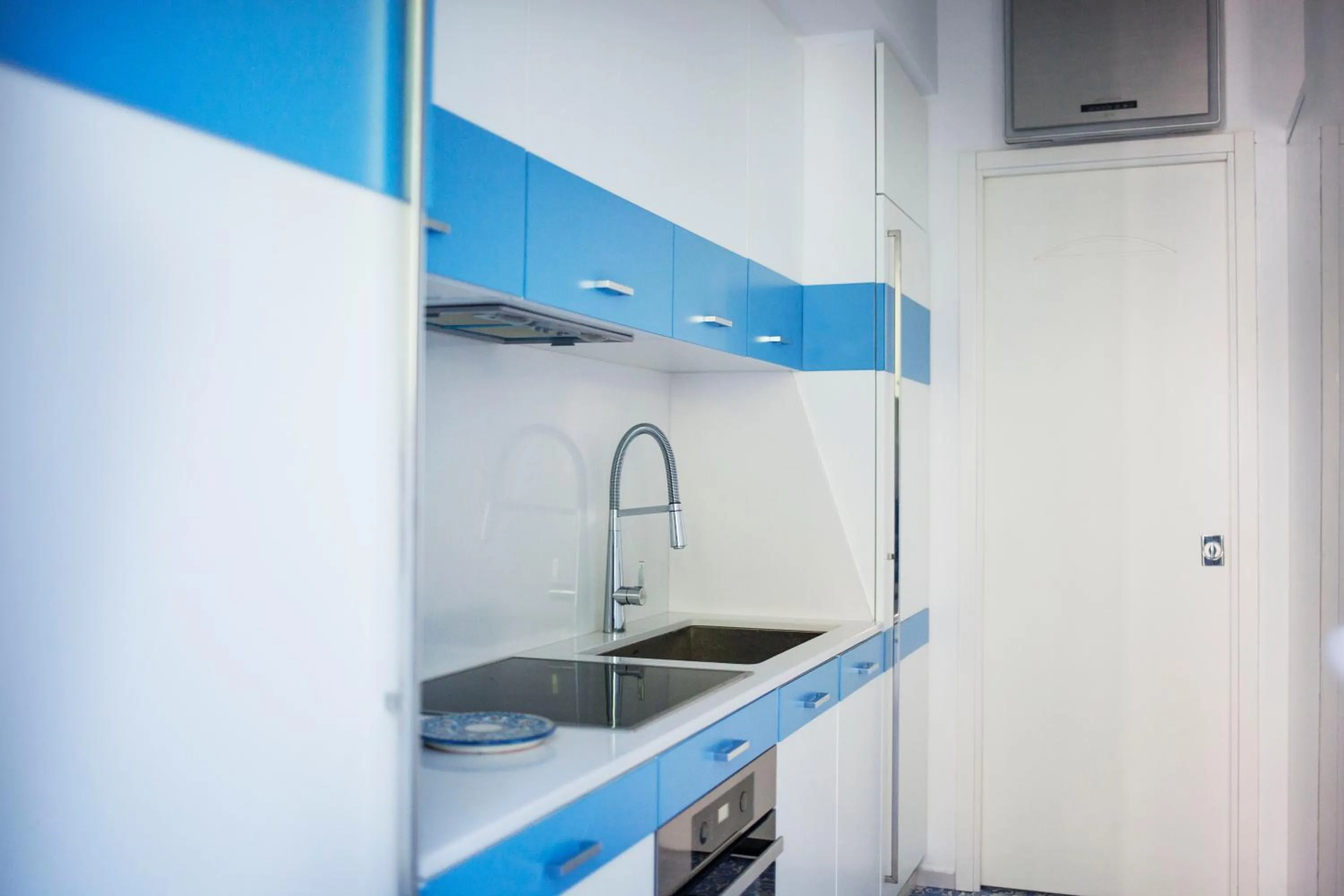 Kitchen or kitchenette in LHP Suite Capri Villa La Giara