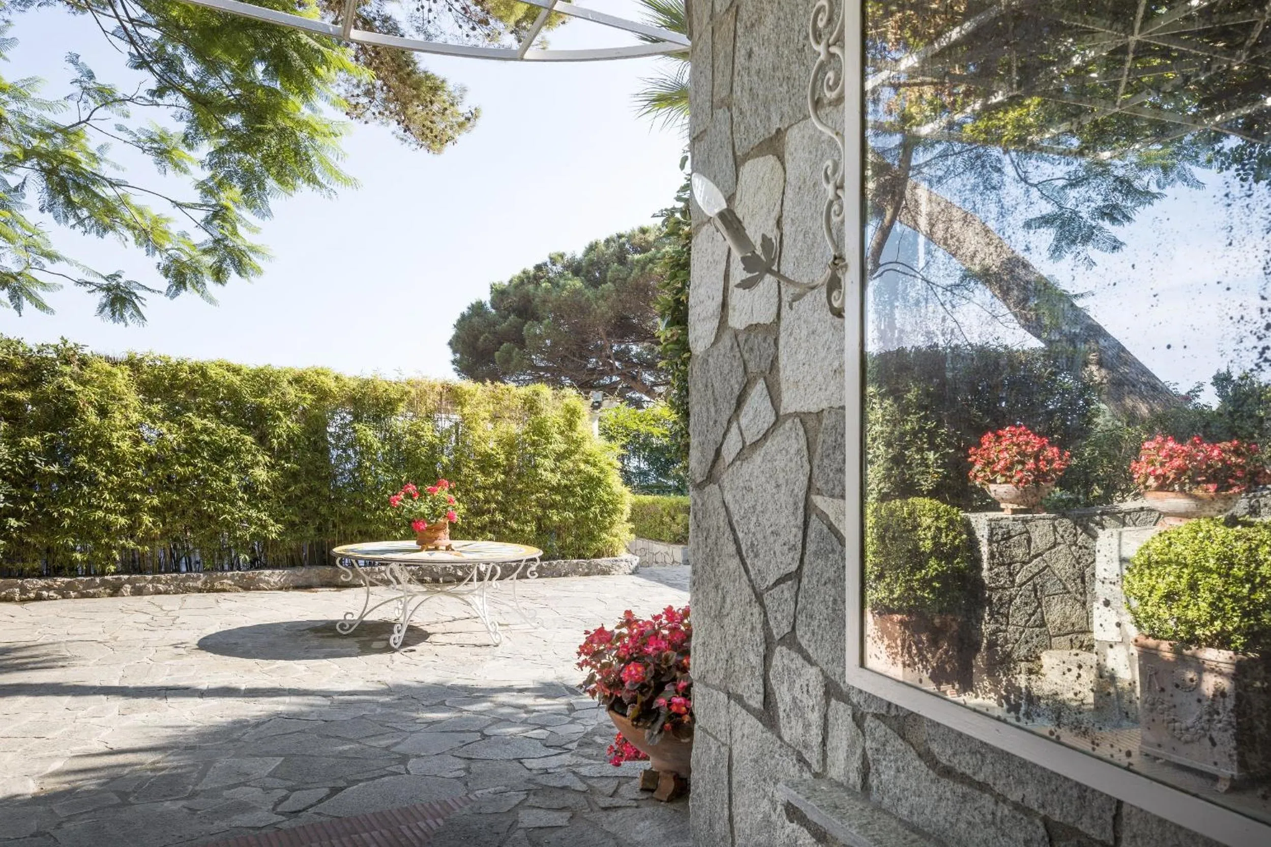 Garden in LHP Suite Capri Villa La Giara