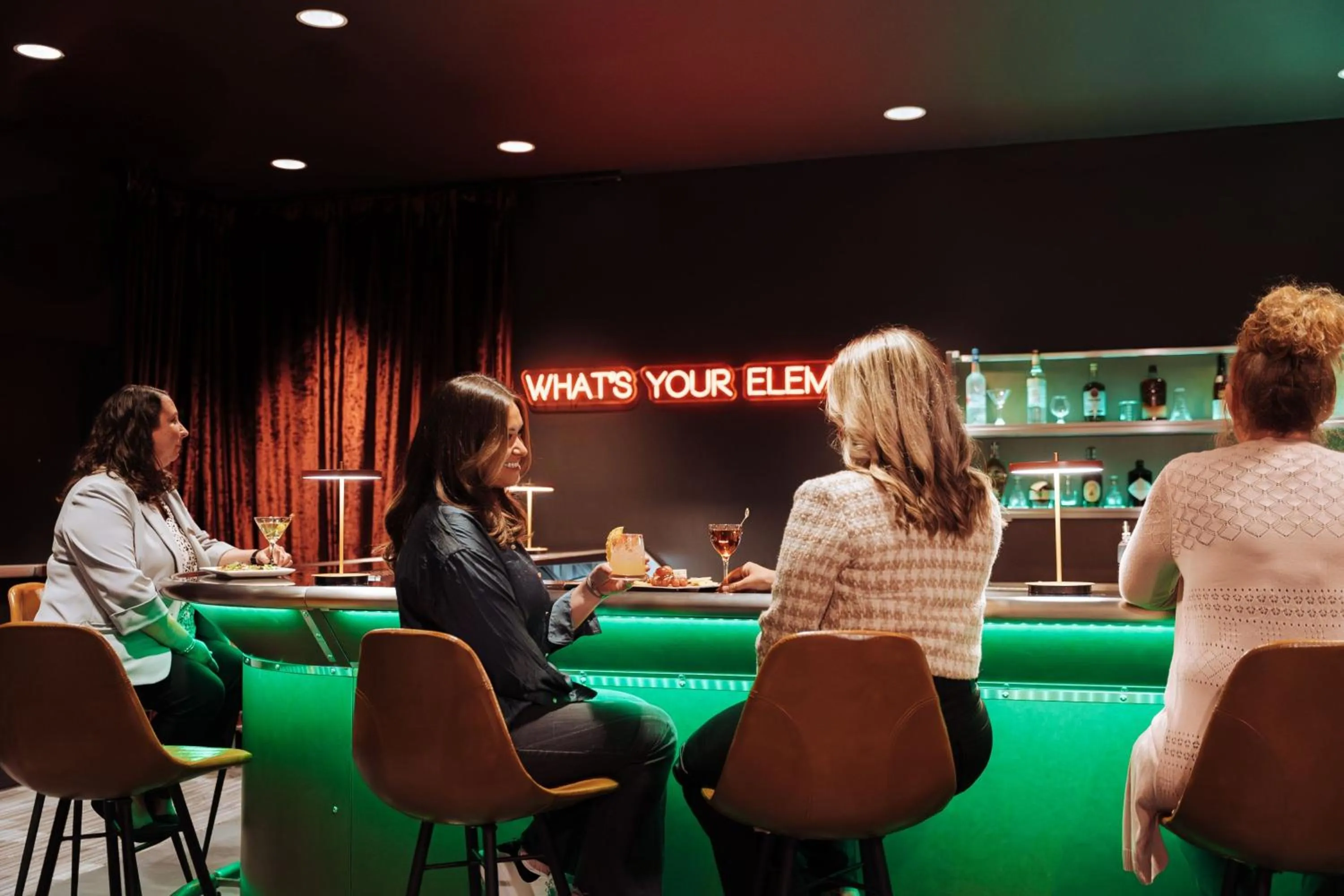 Restaurant/places to eat in Boston Marriott Cambridge