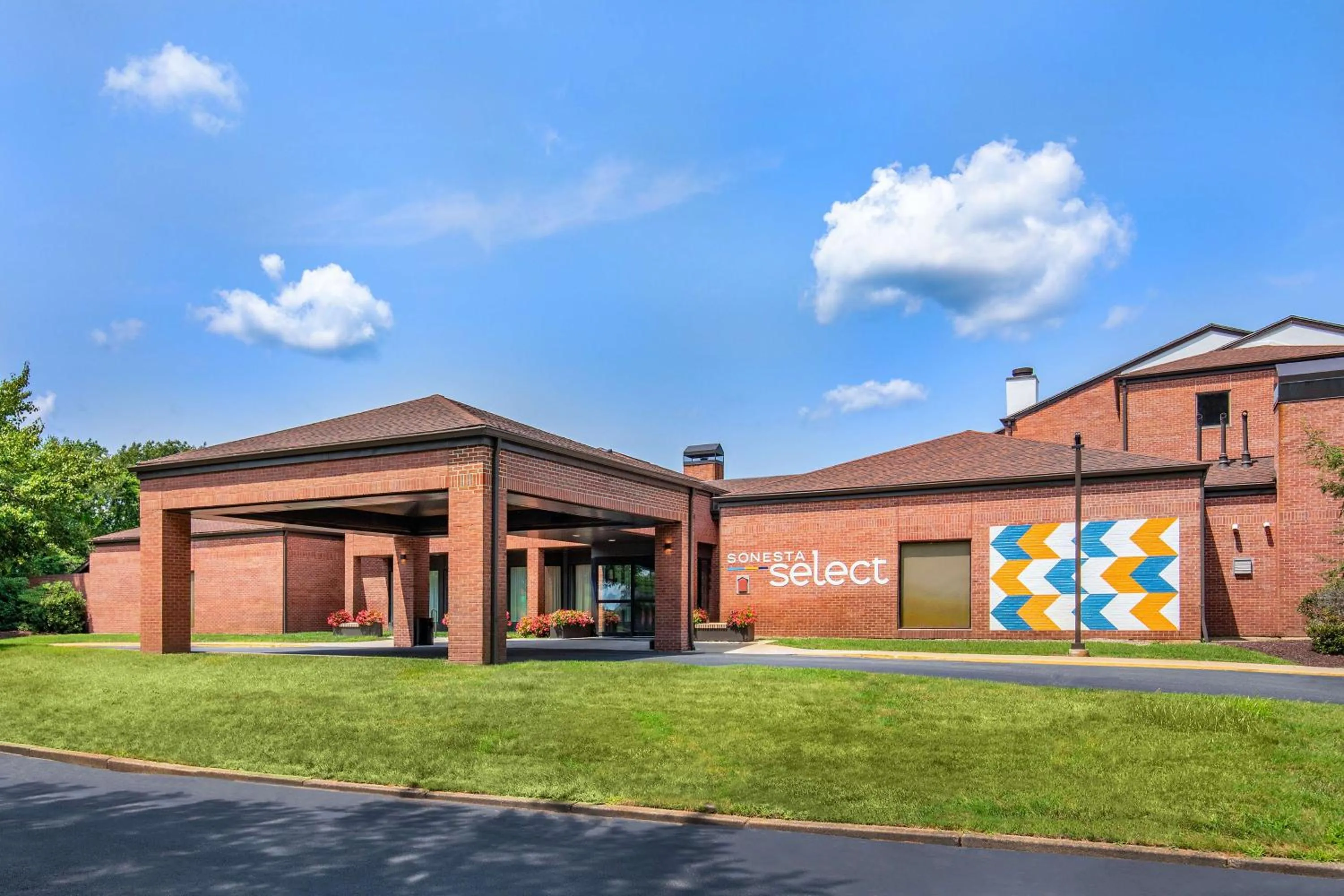 Property building in Sonesta Select Boston Foxborough Mansfield