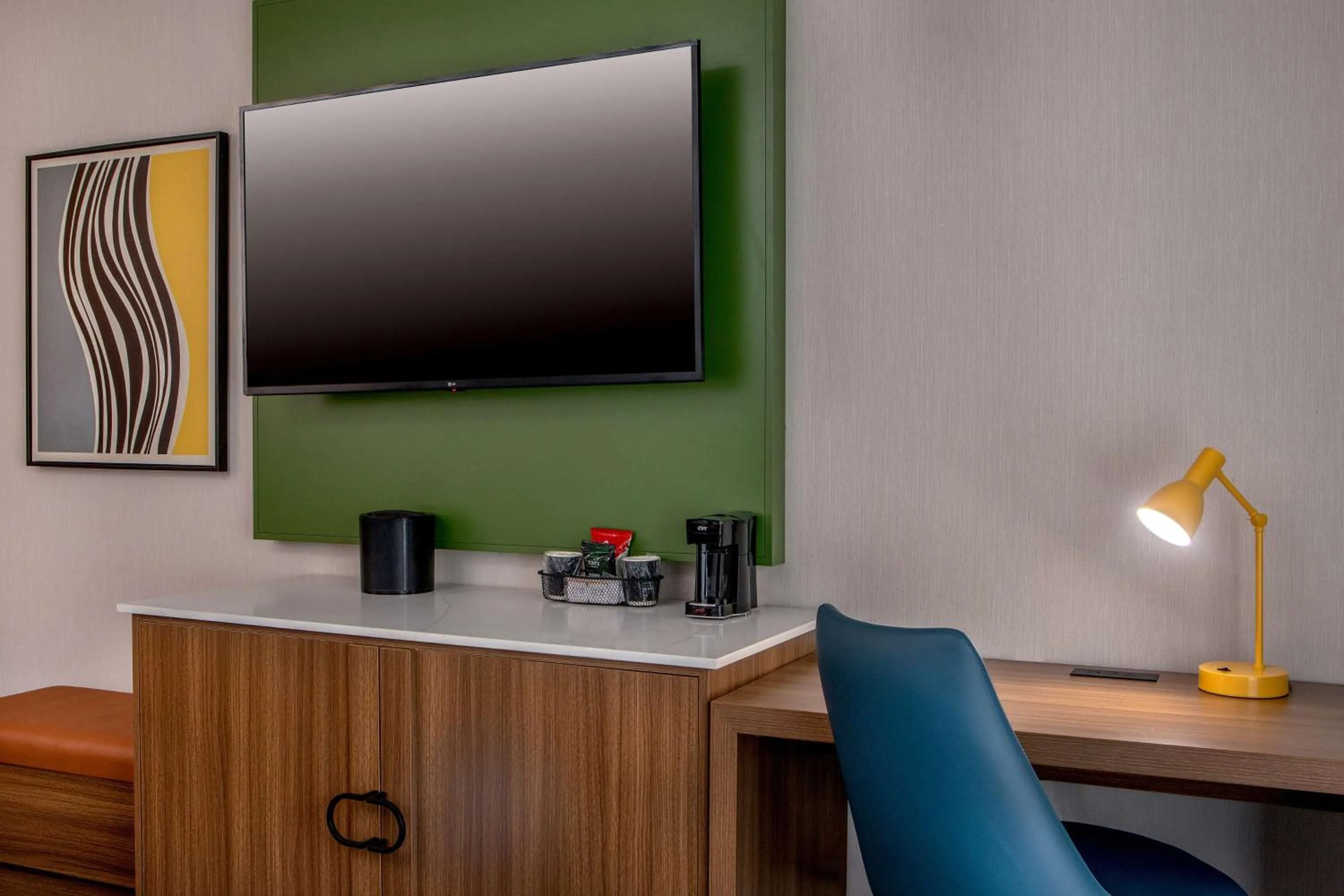 Bedroom in Sonesta Select Boston Foxborough Mansfield