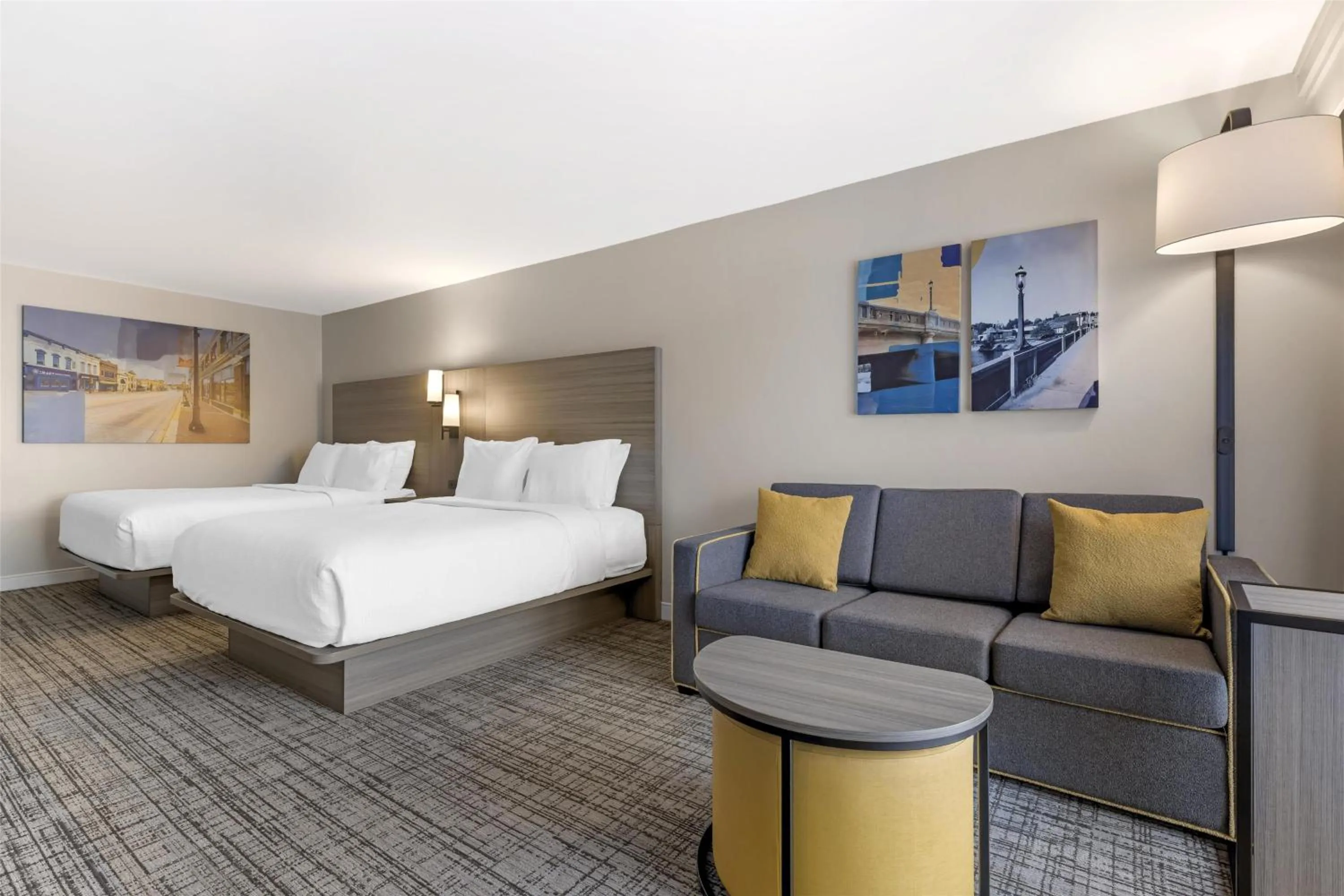 Bedroom, Bed in Best Western Plus Elgin - Chicago