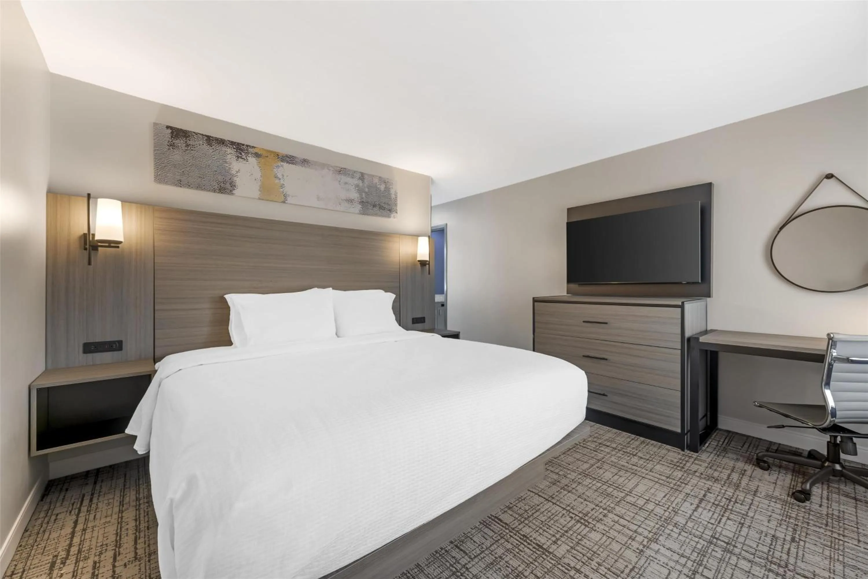 Bedroom, Bed in Best Western Plus Elgin - Chicago