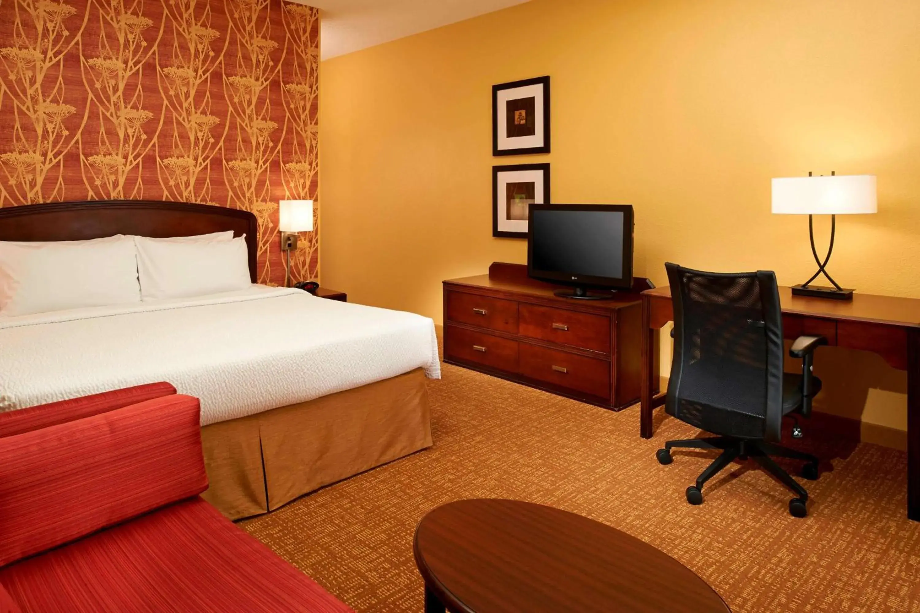 King Room - Hearing Accessible in Best Western Plus Elgin - Chicago King Room - Hearing Accessible in Best Western Plus Elgin - Chicago